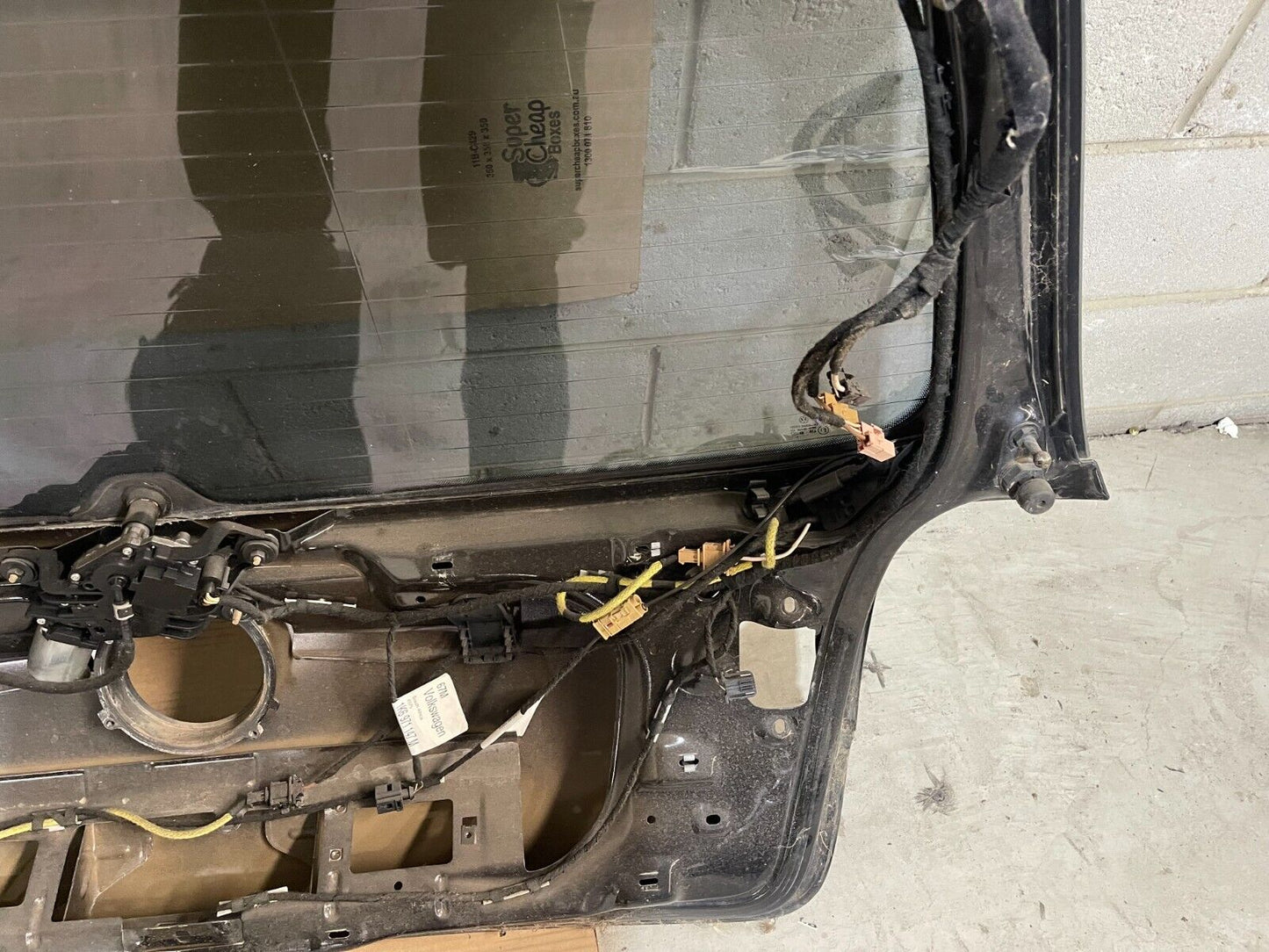 Volkswagen Golf MK5 Boot / Trunk In Black *Freight Available*