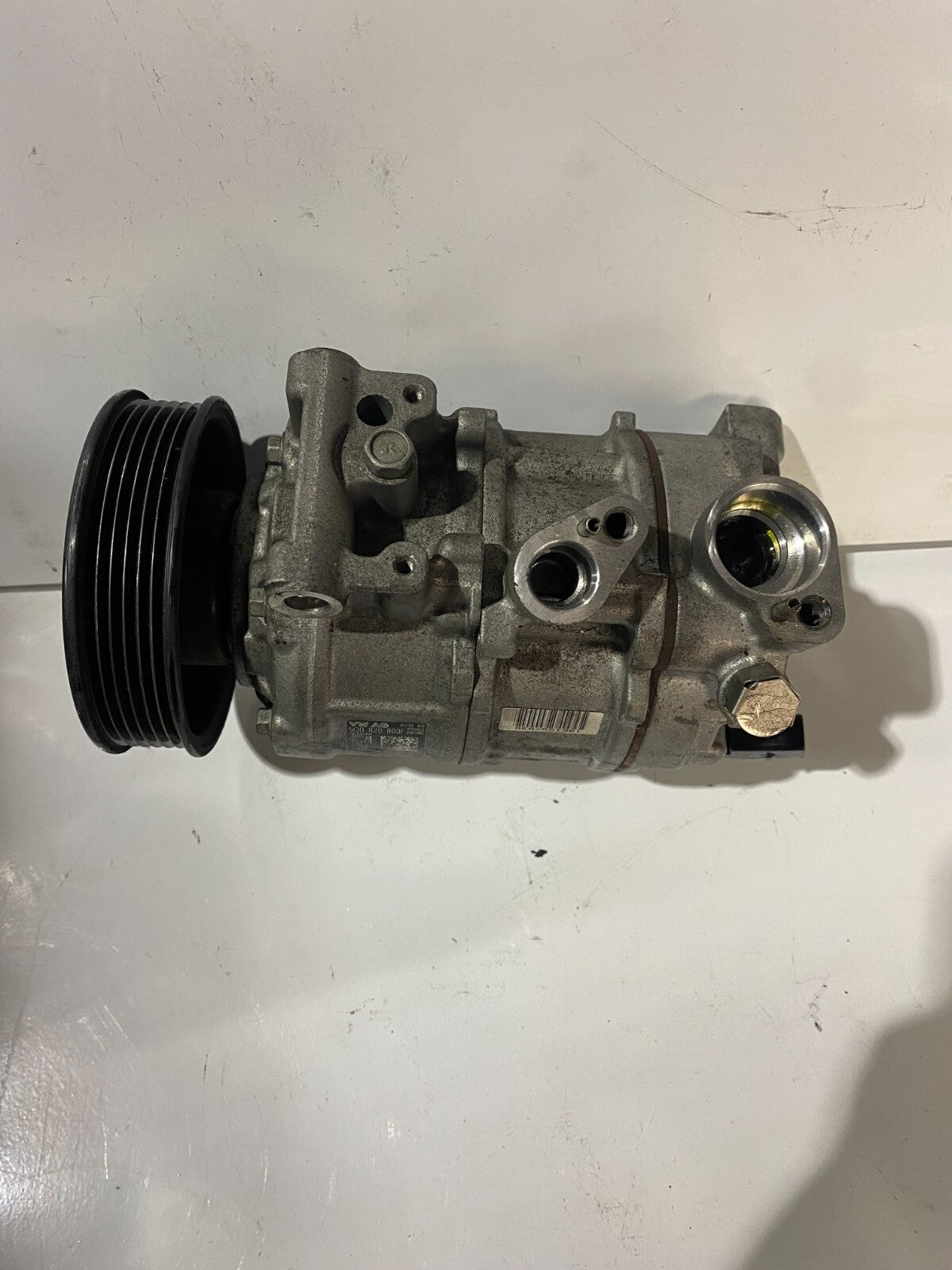 VWAG AC Compressor 5Q0820803F