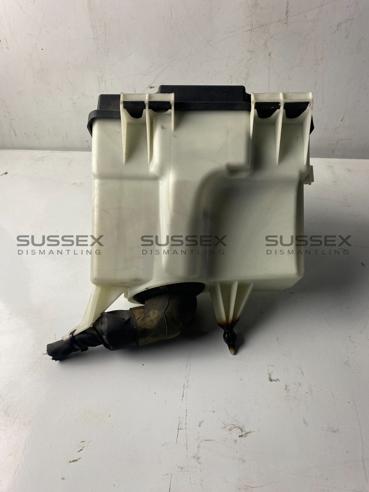 Mercedes-Benz C-Class W205 Front Fusebox A2055400182