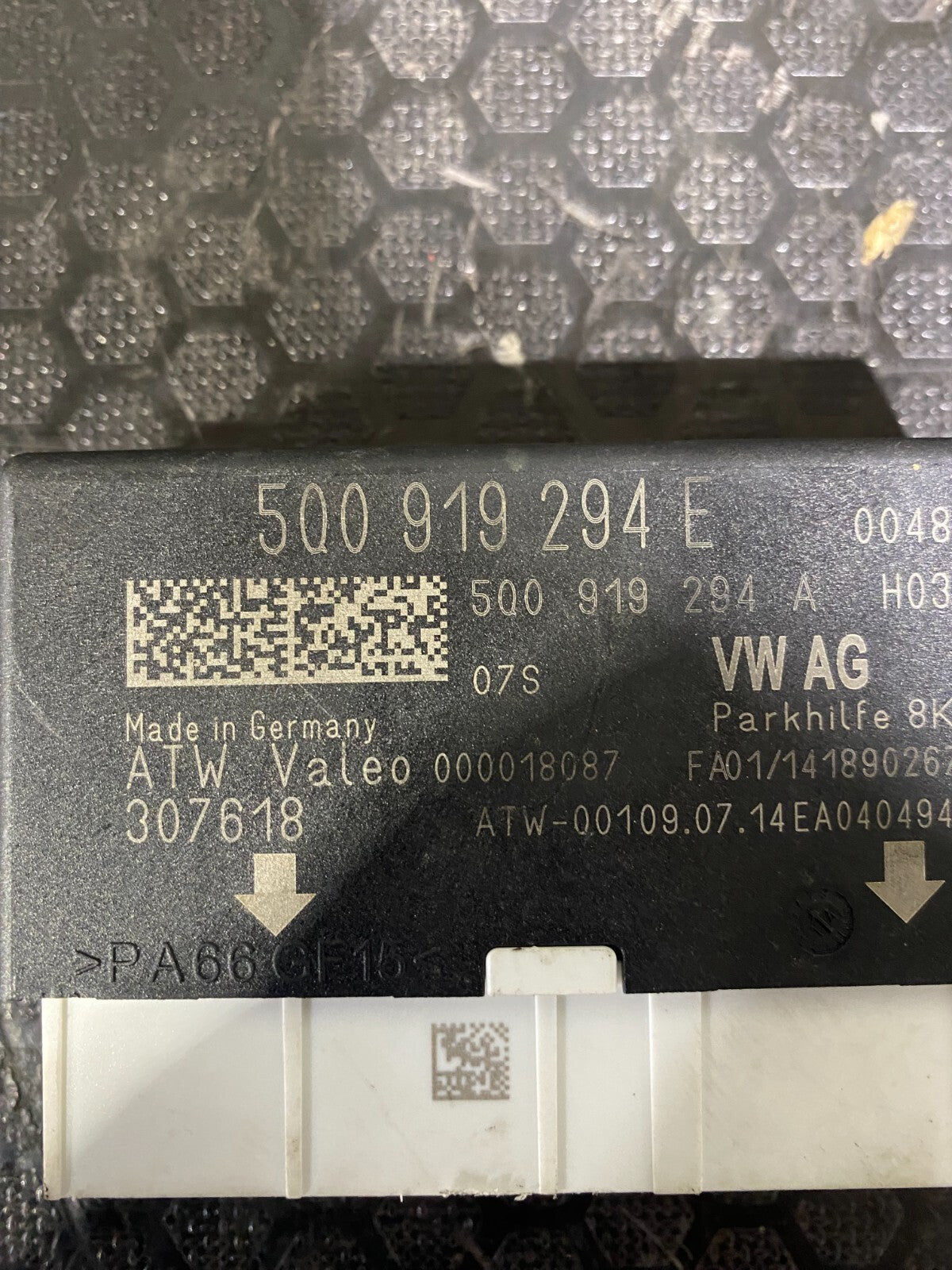 VWAG MK7-7.5 Parking Control Module 5Q0919294E