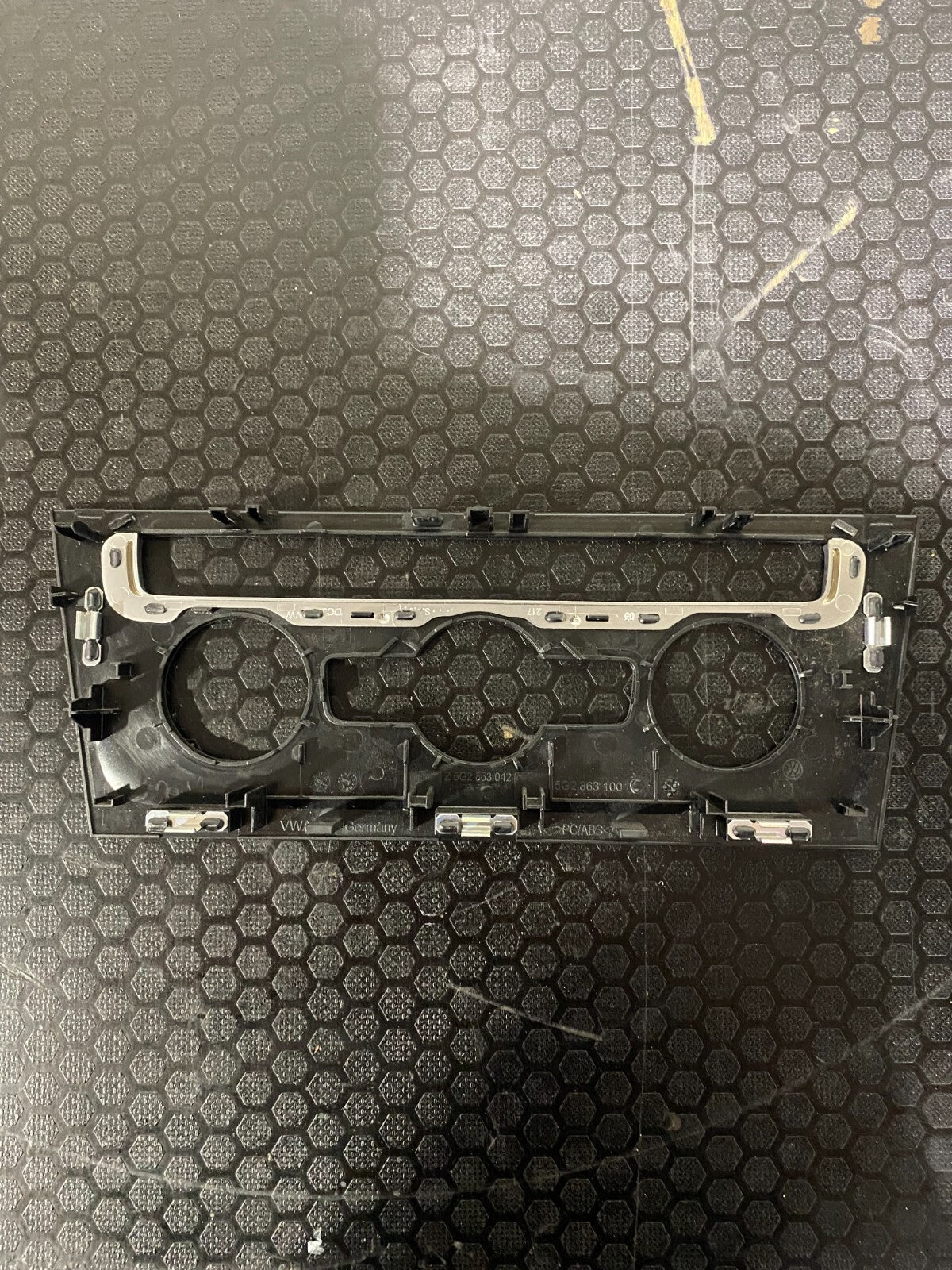 Volkswagen Golf MK7 AC Control Switch Cover Interior Trim 5G2863100