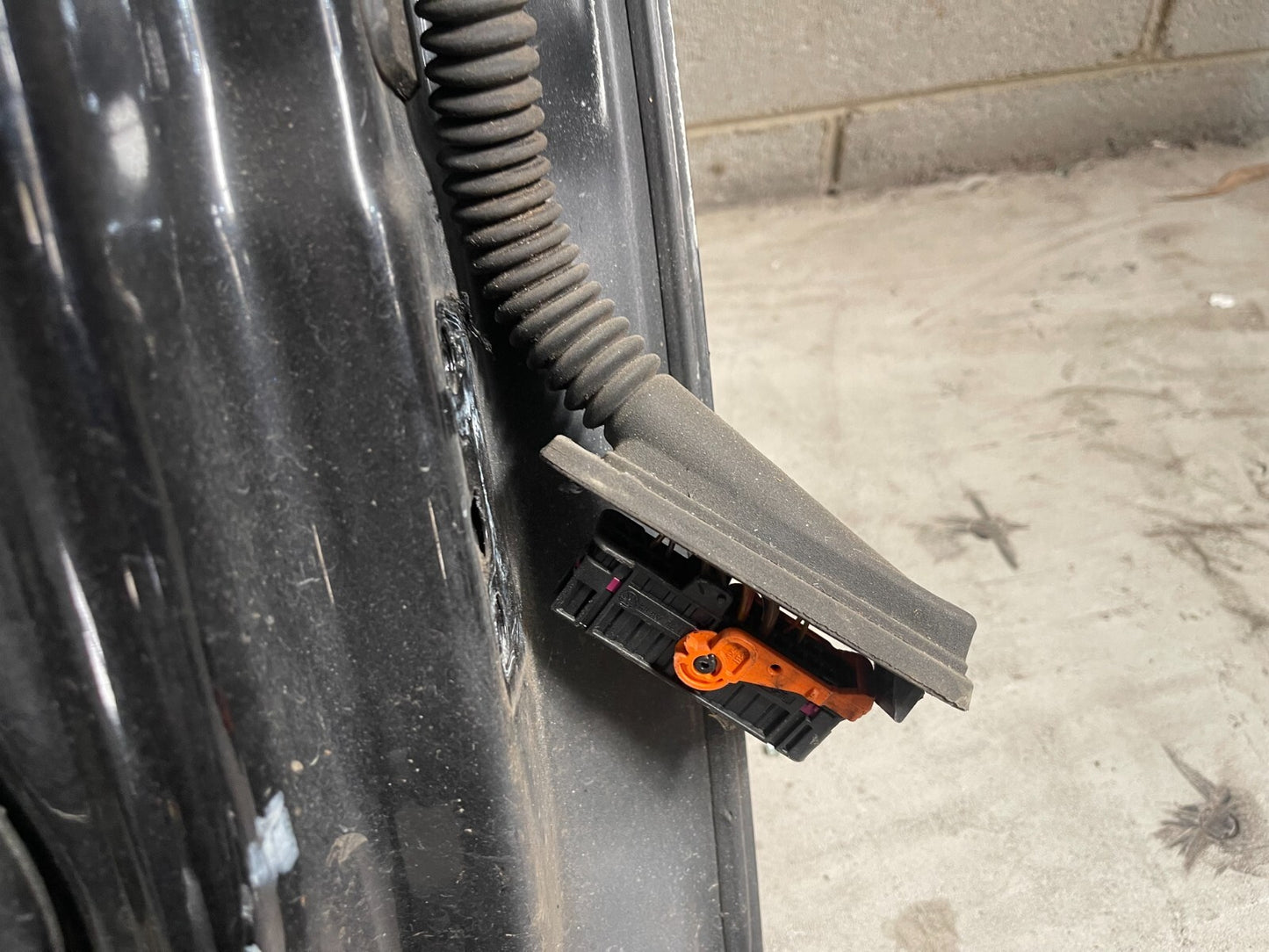 Volkswagen Golf MK6 Front Left Door In Multiple Colours *Freight Available*