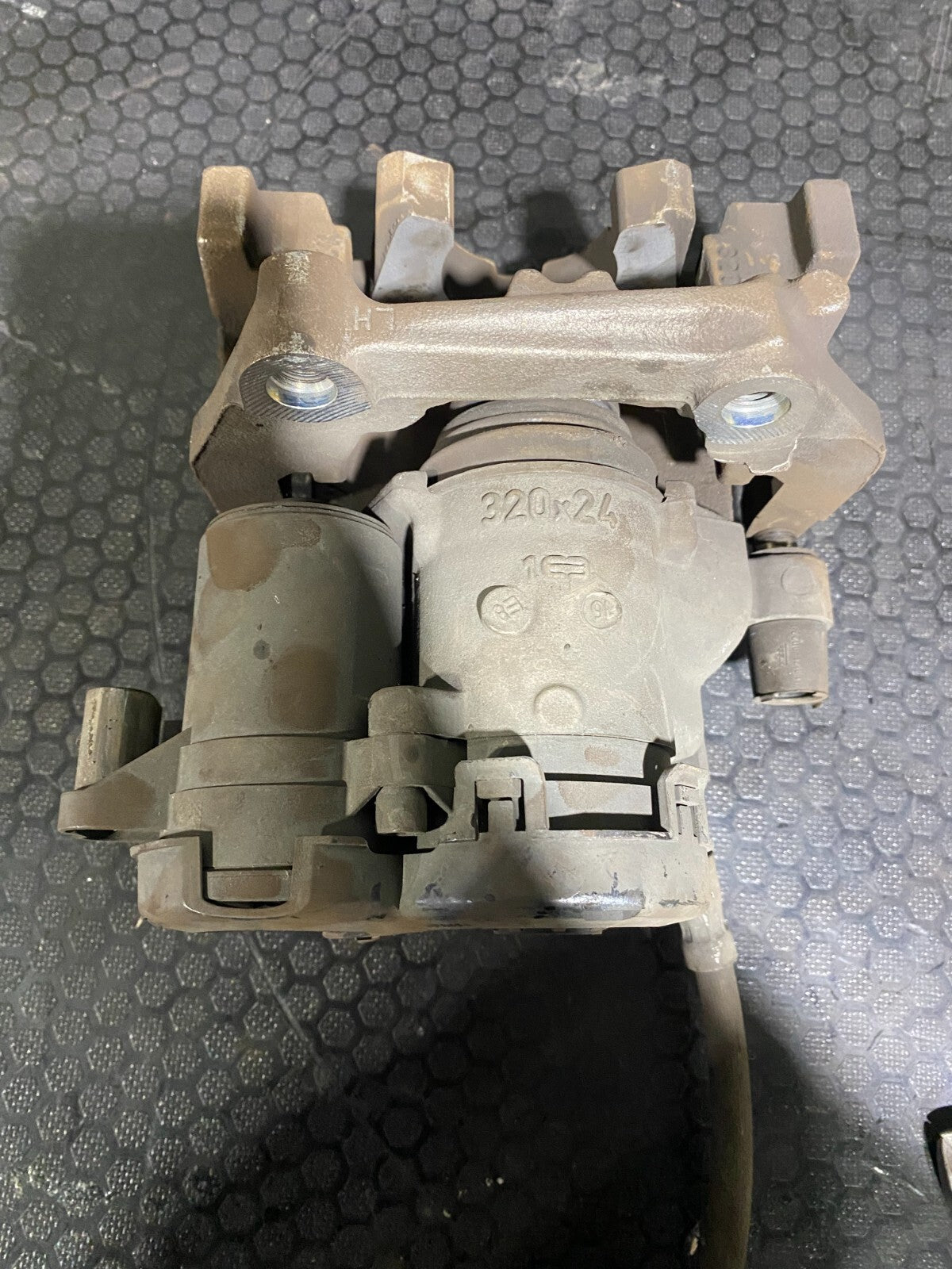 Mercedes-Benz Rear Left Brake Calliper A2534230998