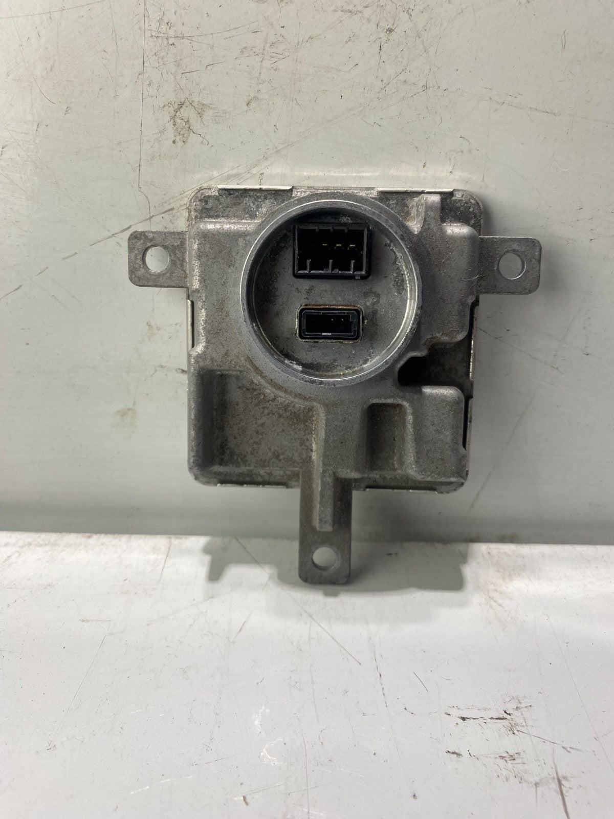 Volkswagen / Audi Headlight Ballast Module Controller 8K0941597E