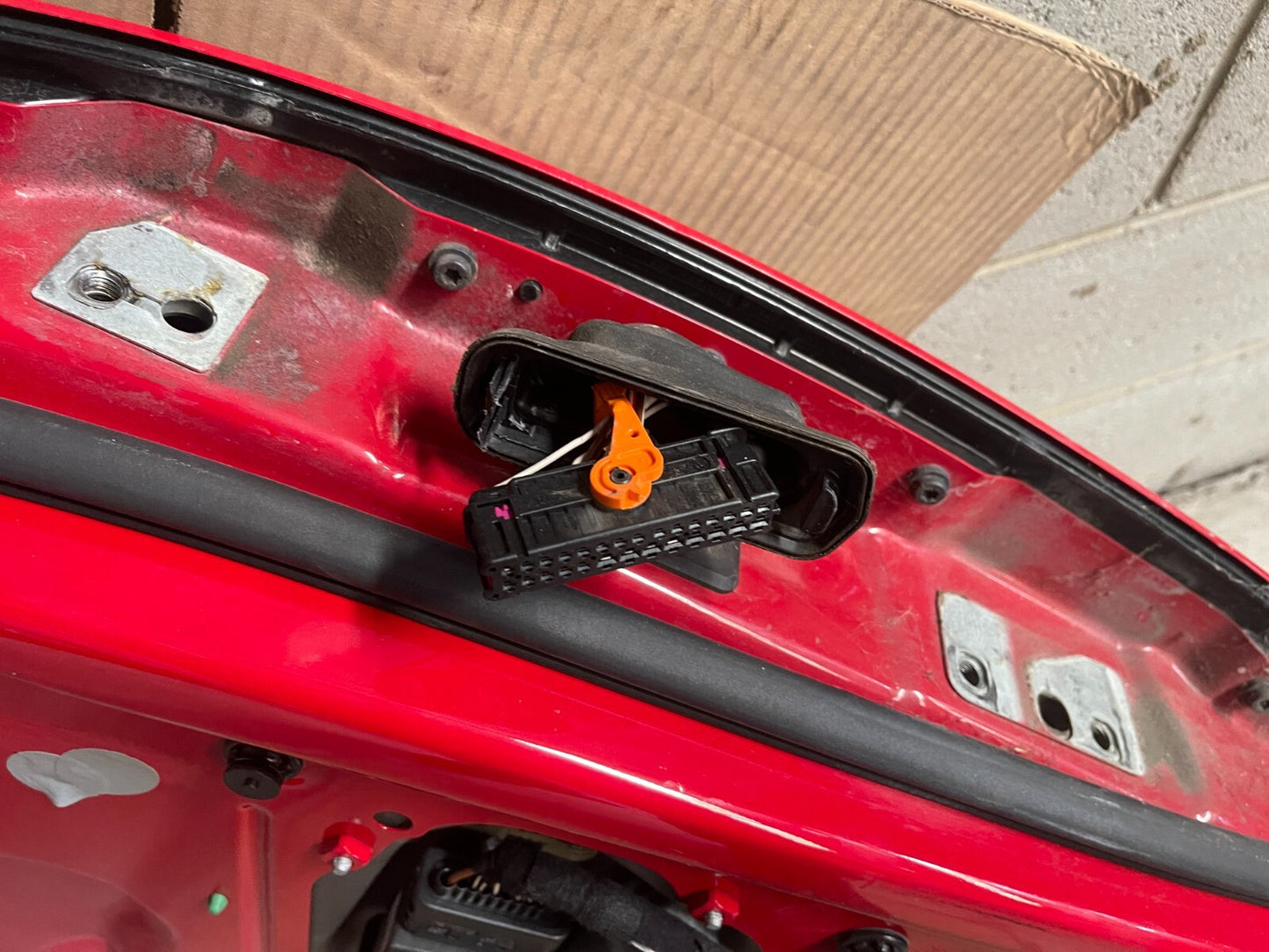 Volkswagen Golf MK5 Rear Left Door In Red *Freight Available*