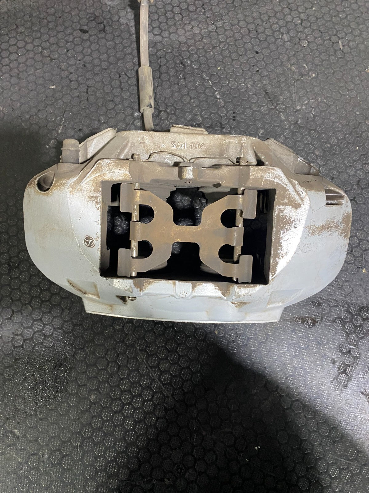 Mercedes-Benz Front Left Brake Calliper For 2017-2019 GLC43 AMG C200 C43