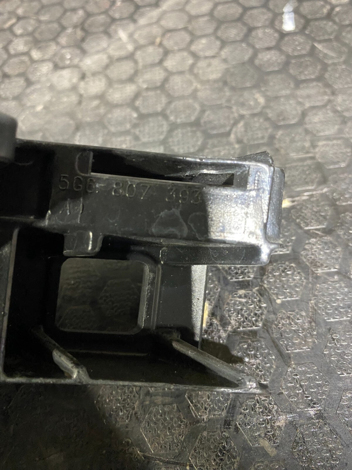 Volkswagen MK7 Rear Left Bumper Bracket 5G6807393