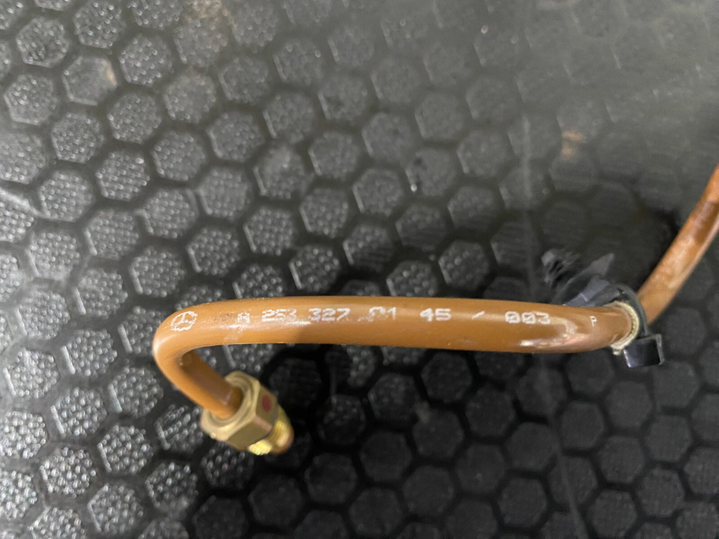 Mercedes-Benz Air Suspension Line A2533270145