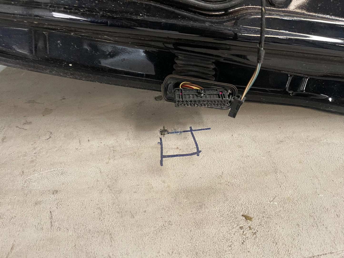 Volkswagen Golf MK6 Rear Left Door In Black *Freight Available*