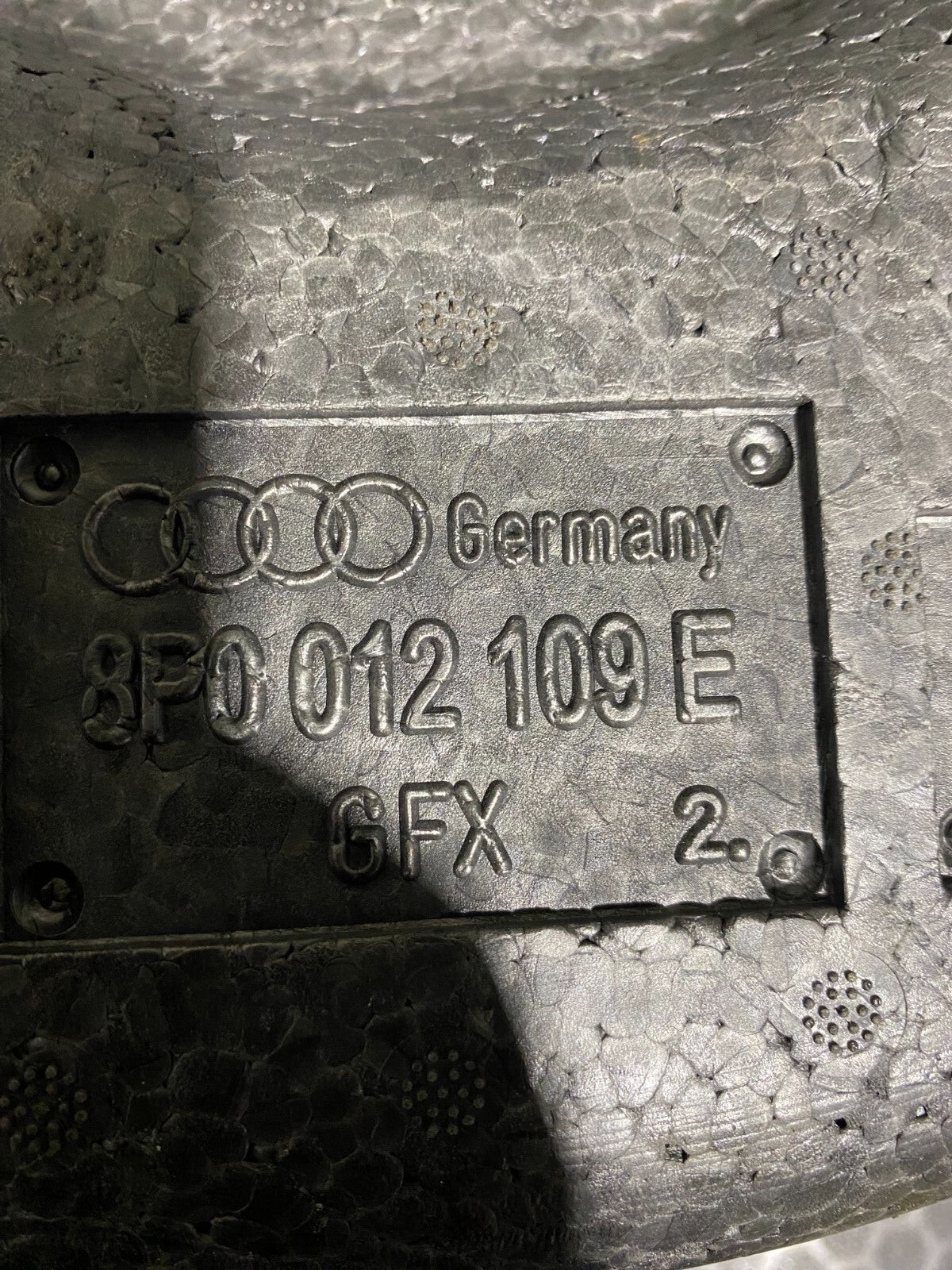 VWAG MK5/MK6 Spare Wheel Tool Kit With Jack And Wheel Nut Remover 8P0012109E