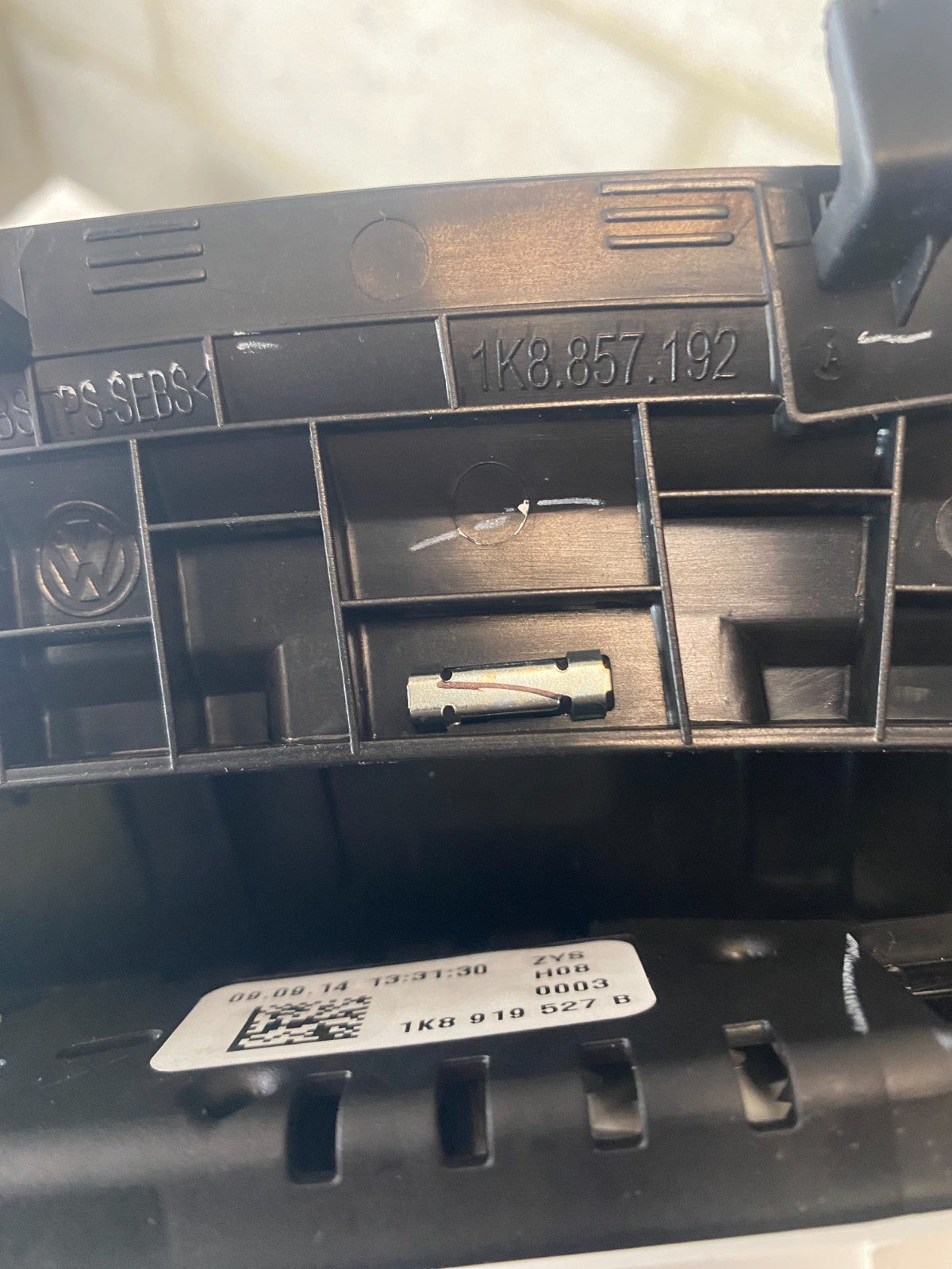 Volkswagen Scirocco R Facelift Dashboard Gauge Complete 1K8919527B 1K8857192