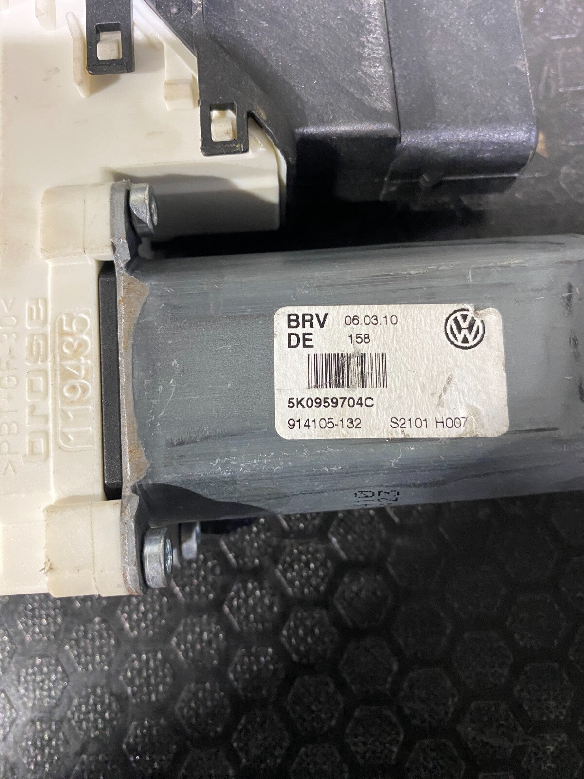 Volkswagen Window Motor 5K0959704C