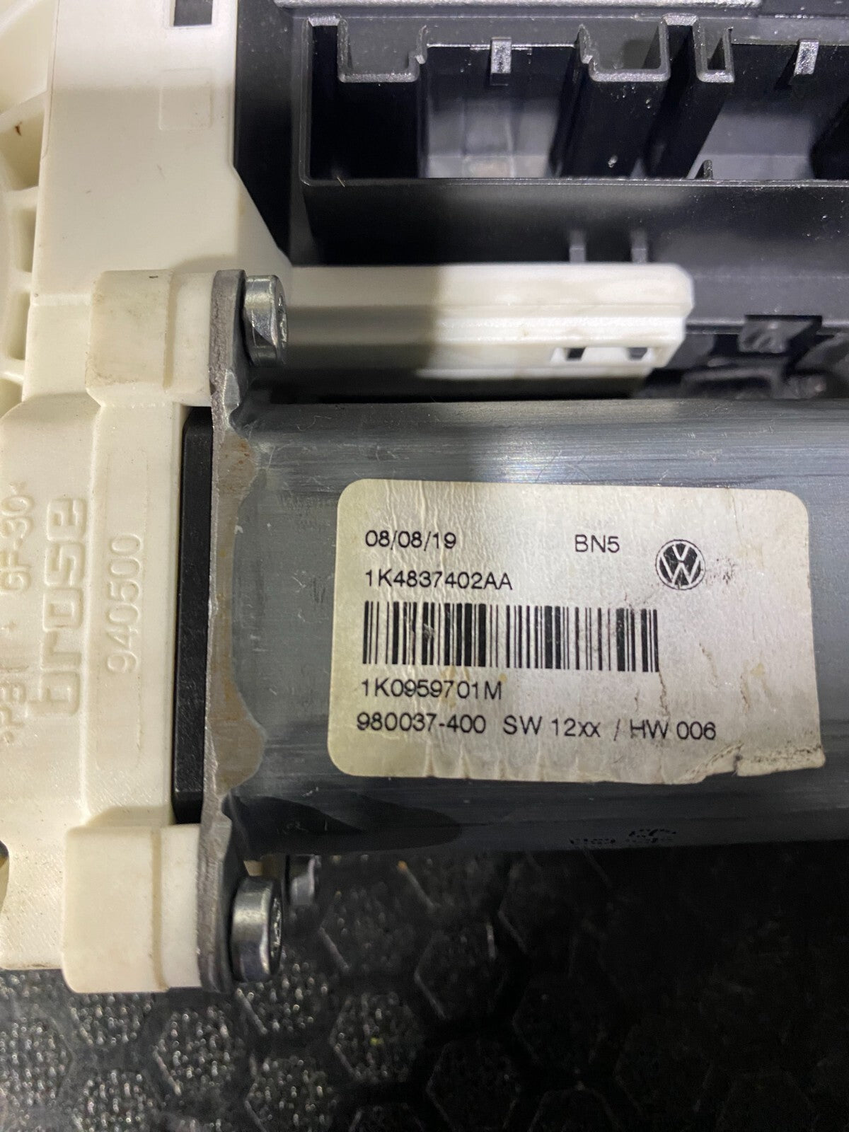 Volkswagen Window Motor 1K0959701M