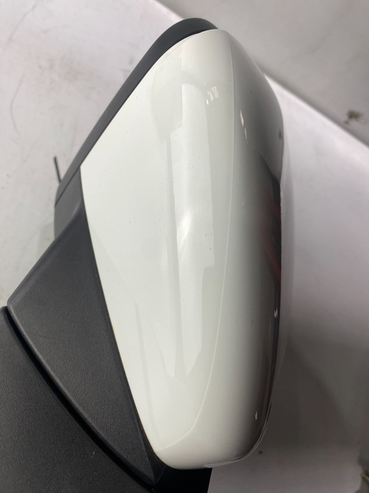 Volkswagen Golf MK7-7.5 Front Left Side Mirror With Auto Fold In White