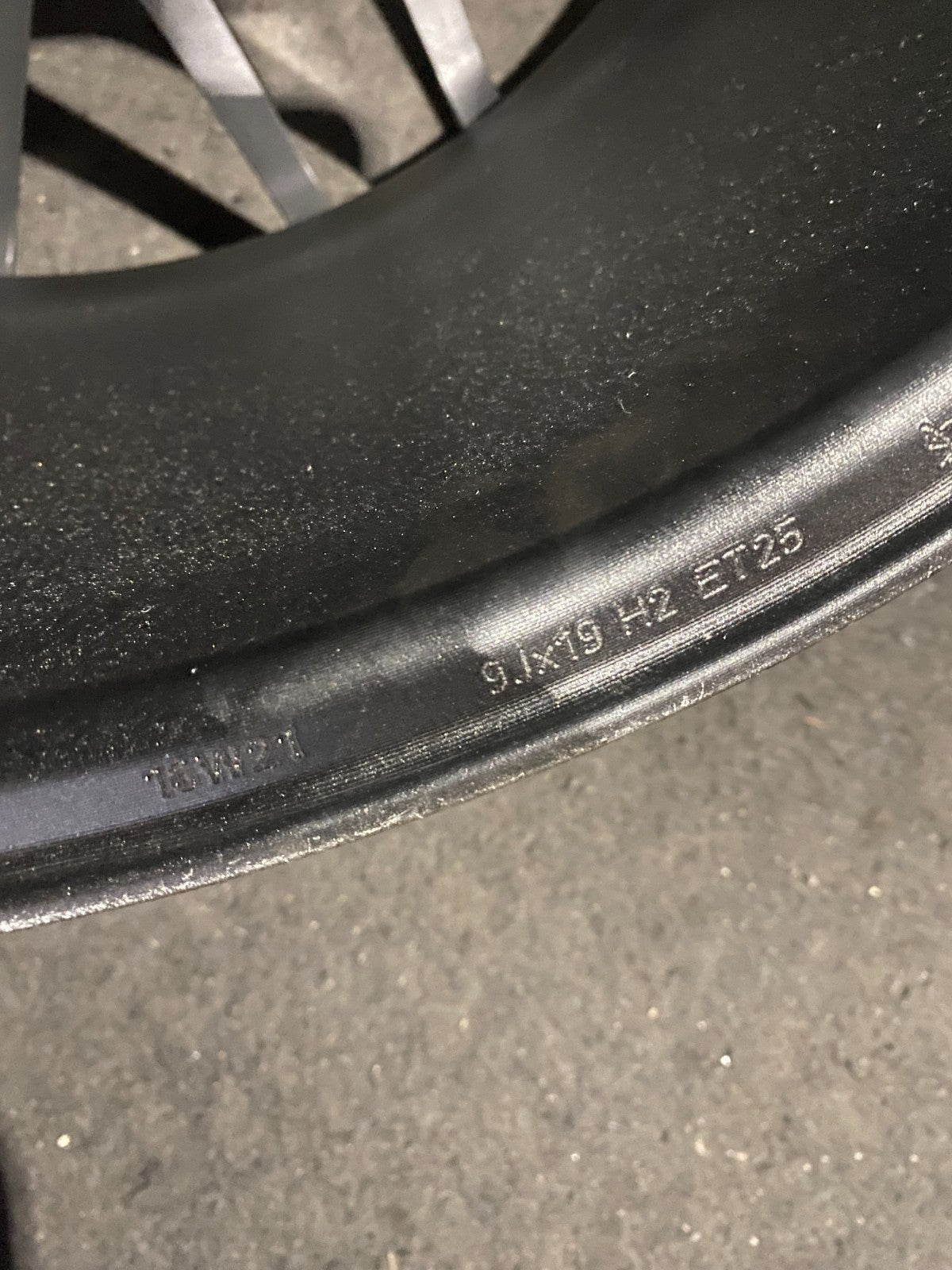 Genuine Mercedes Benz C63s Rim Fully Refurbished 9x19 ET25 Suit All C63s