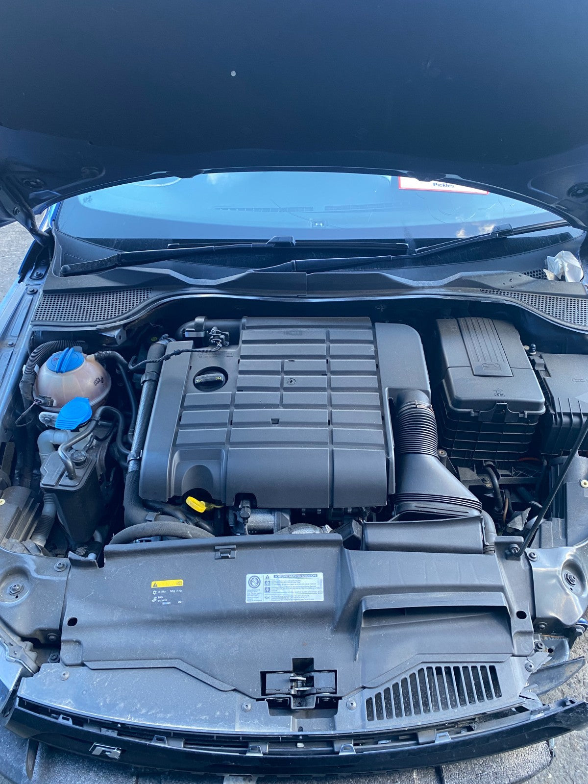 NOW WRECKING LOW KILOMETRE MANUAL Volkswagen Scirocco R 2014 In Blue 86670KM