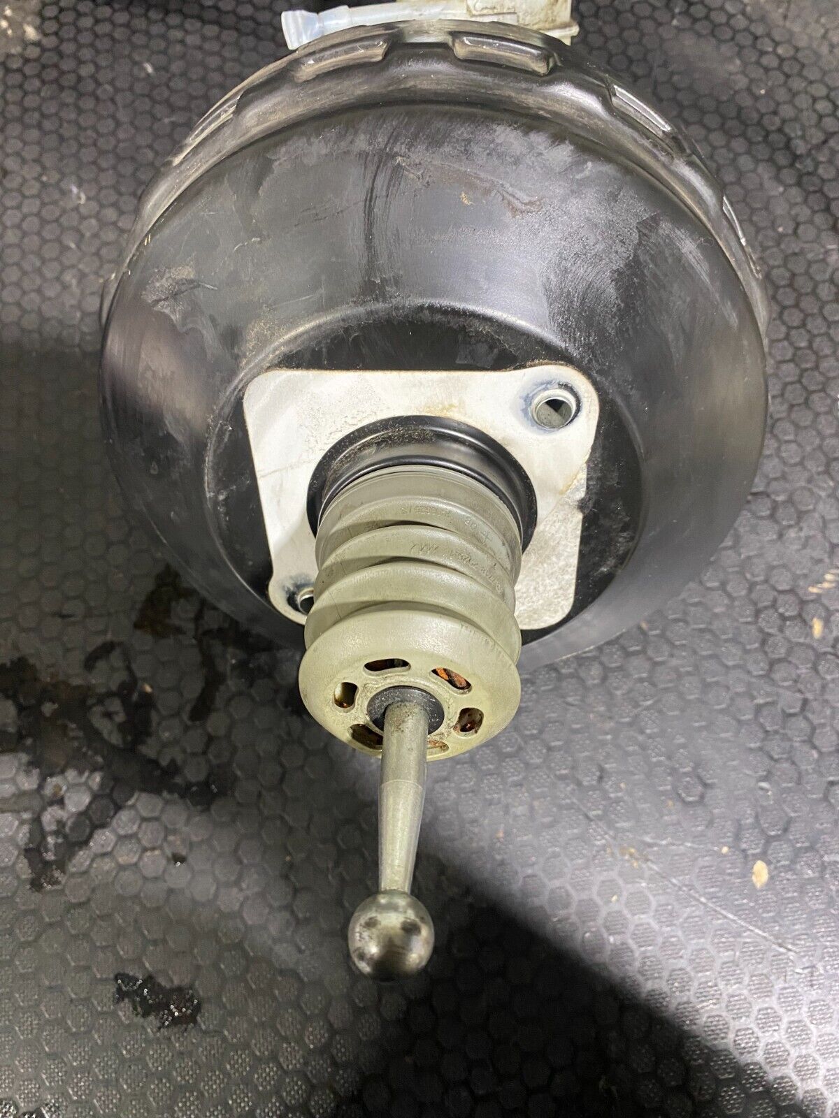 VW GOLF MK5 ABS Booster 1K2614105BA