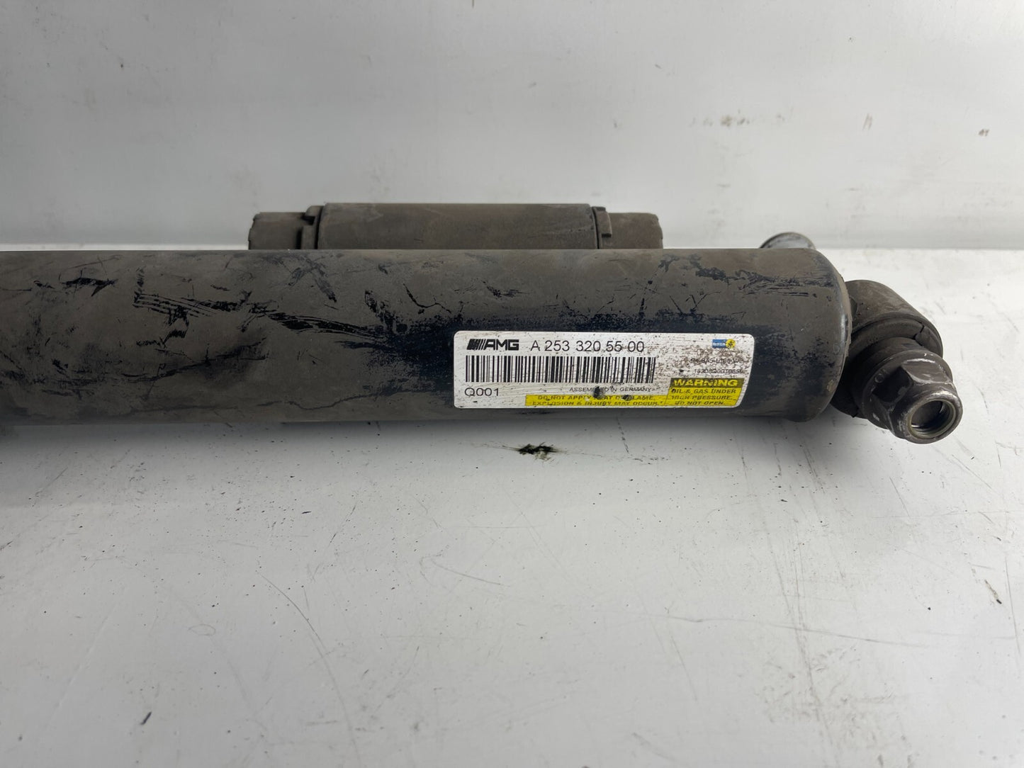 Mercedes-Benz Rear Air Suspension Absorber A2533205500