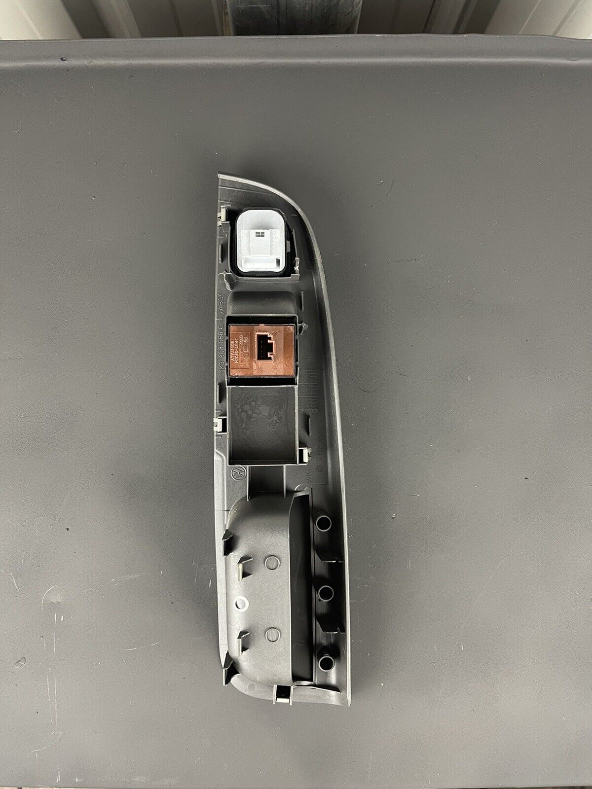 Volkswagen Golf GTI MK5 05-09 USED DRIVER/MASTER WINDOW & MIRROR SWITCH 3dr