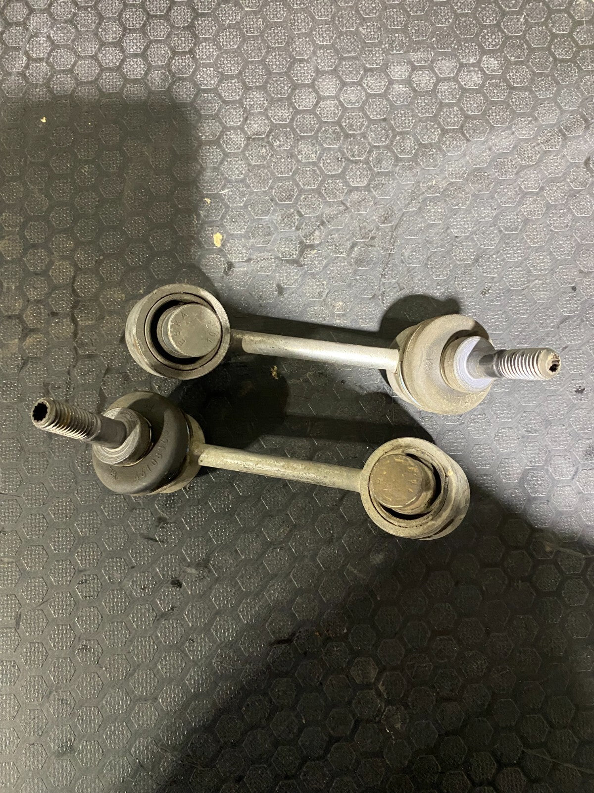 Volkswagen Golf Rear Sway Bar End Link Set 1K0505465L