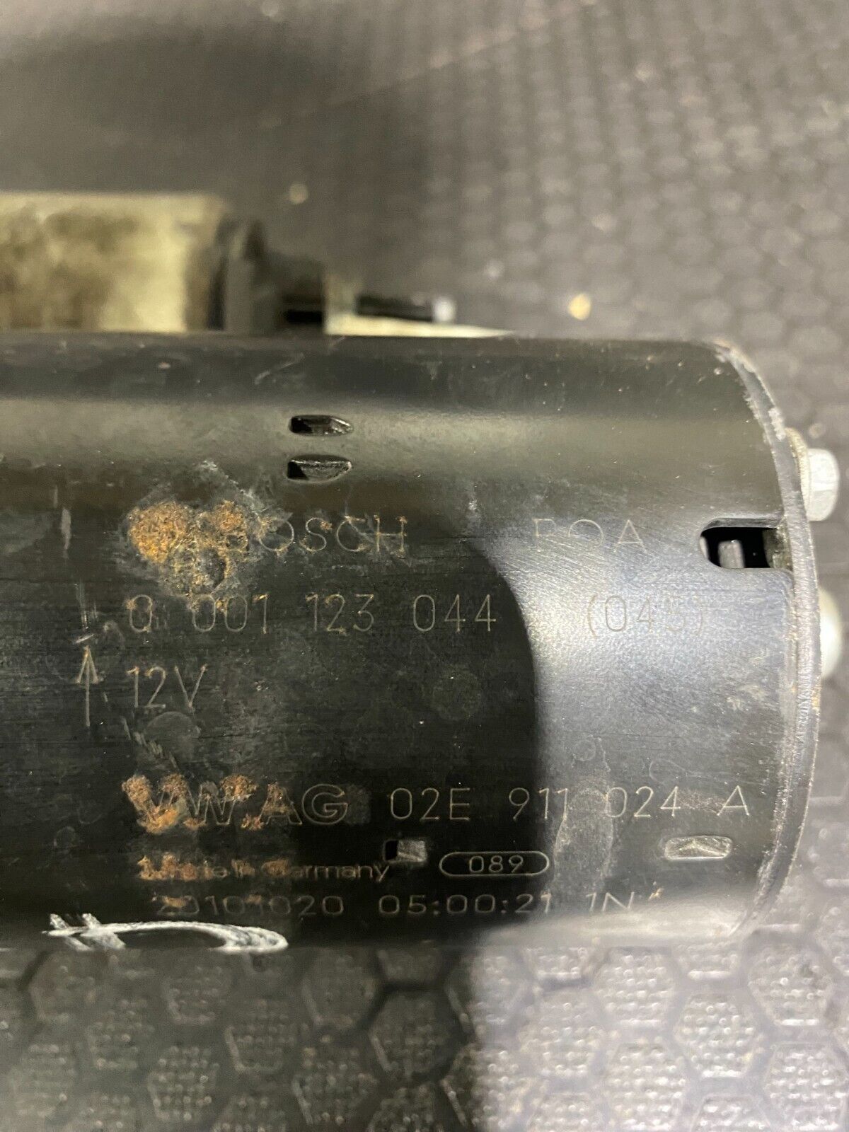 Volkswagen Golf Starter Motor 02E911024A
