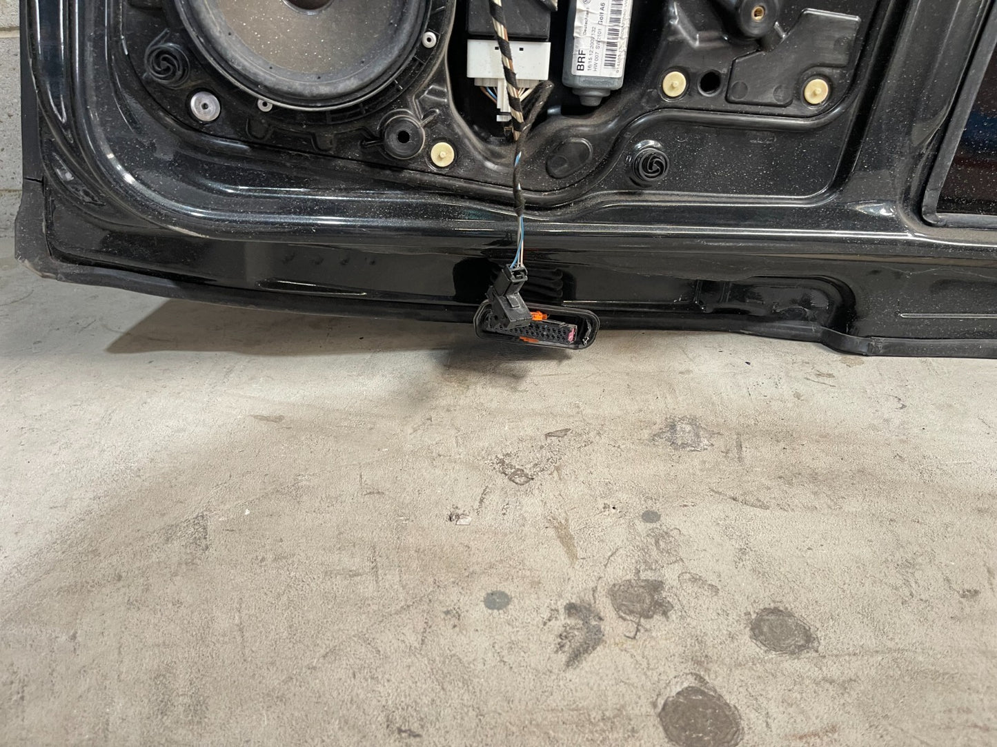 Volkswagen Golf MK6 Rear Left Door In Grey*Freight Available*