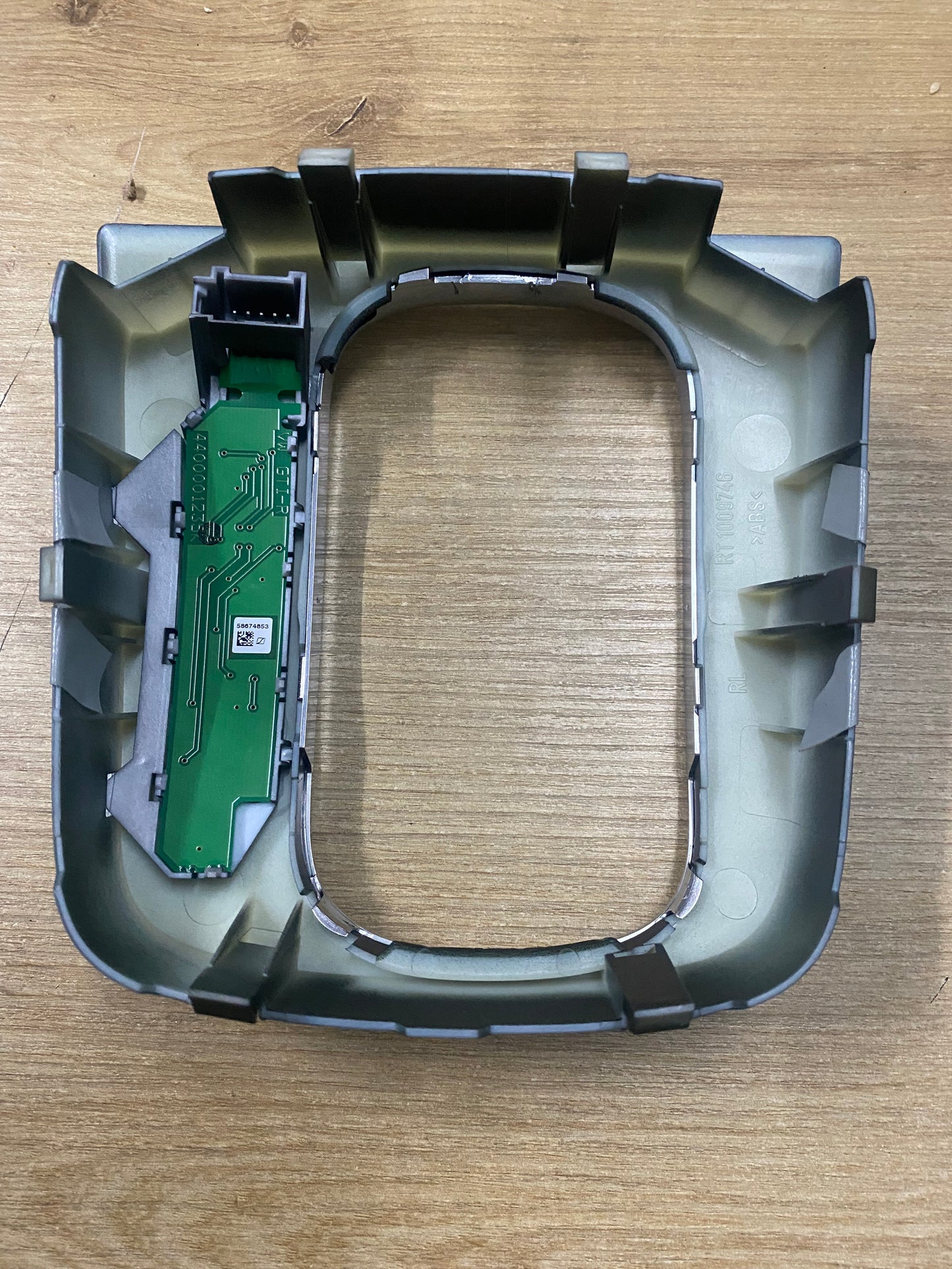 Volkswagen Shifter Surround Suitable