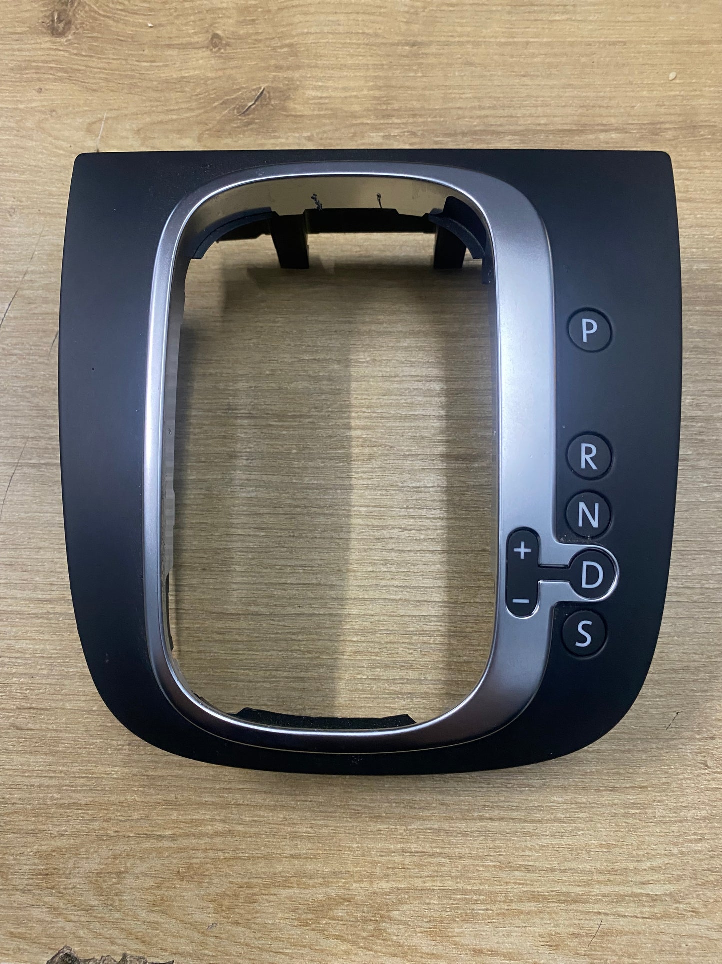 Volkswagen Shifter Surround Suitable