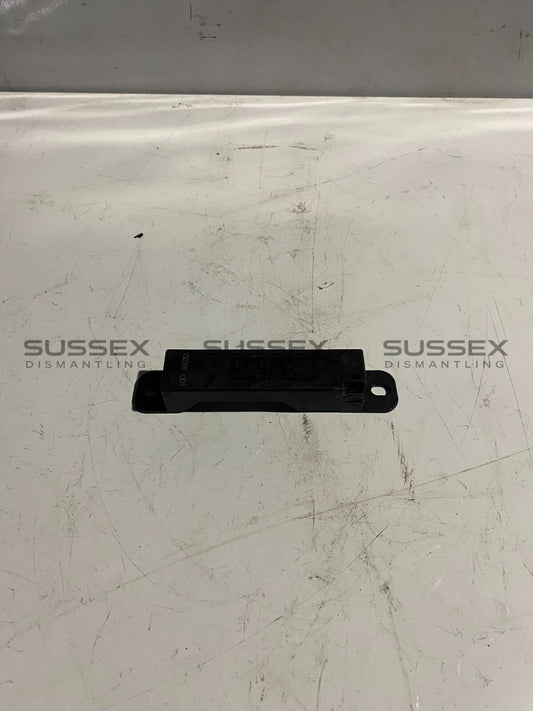 Mercedes-Benz Keyless Start Antenna A2059053005