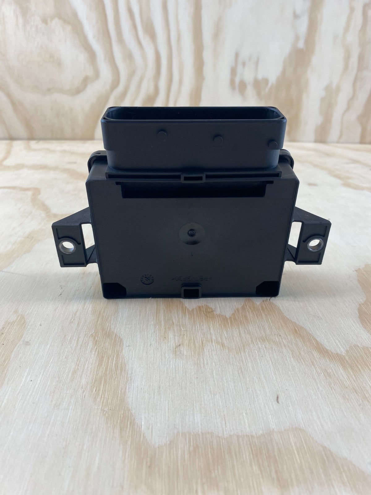 Mercedes-Benz A / ML / B /SLK / M Class Parking Brake Module A1669002700