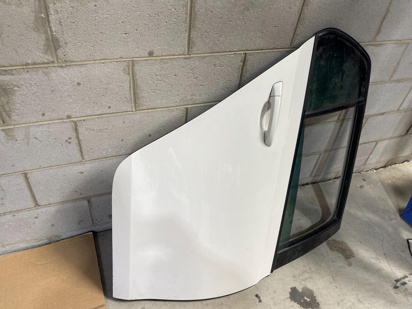 Volkswagen Golf MK6 Rear Right Door In White *Freight Available*