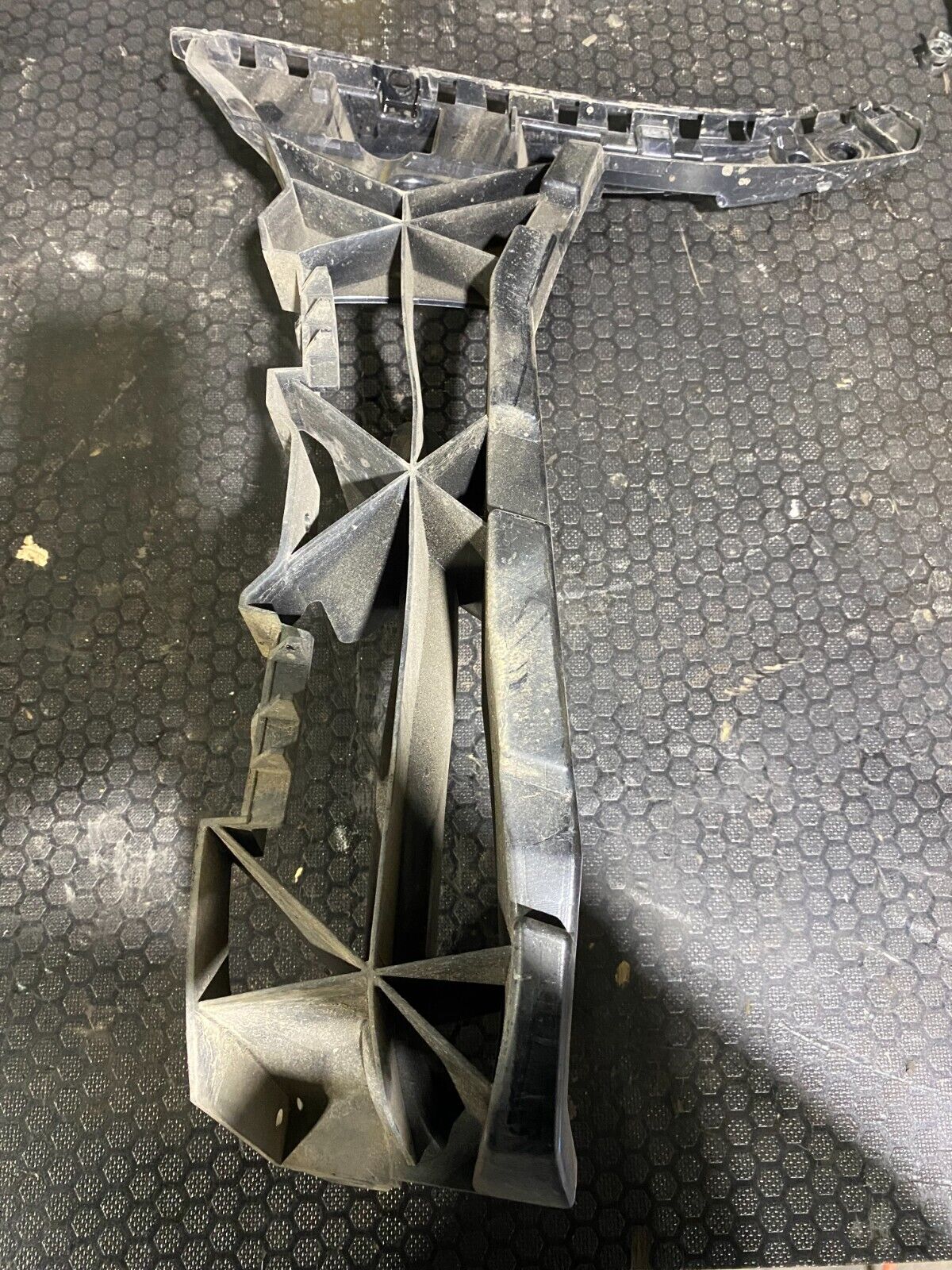 Mercedes-Benz C63s 2019-2021 Rear Left Bumper Bracket A2058805301