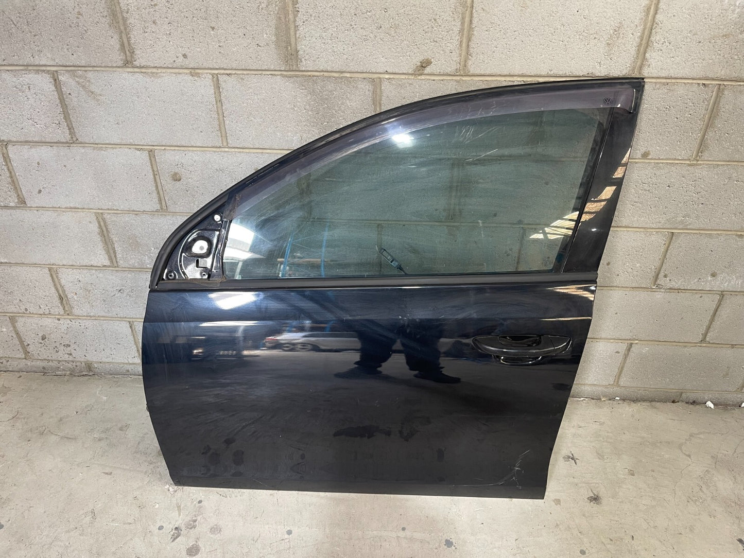 Volkswagen Golf MK6 Front Left Door In Black *Freight Available*