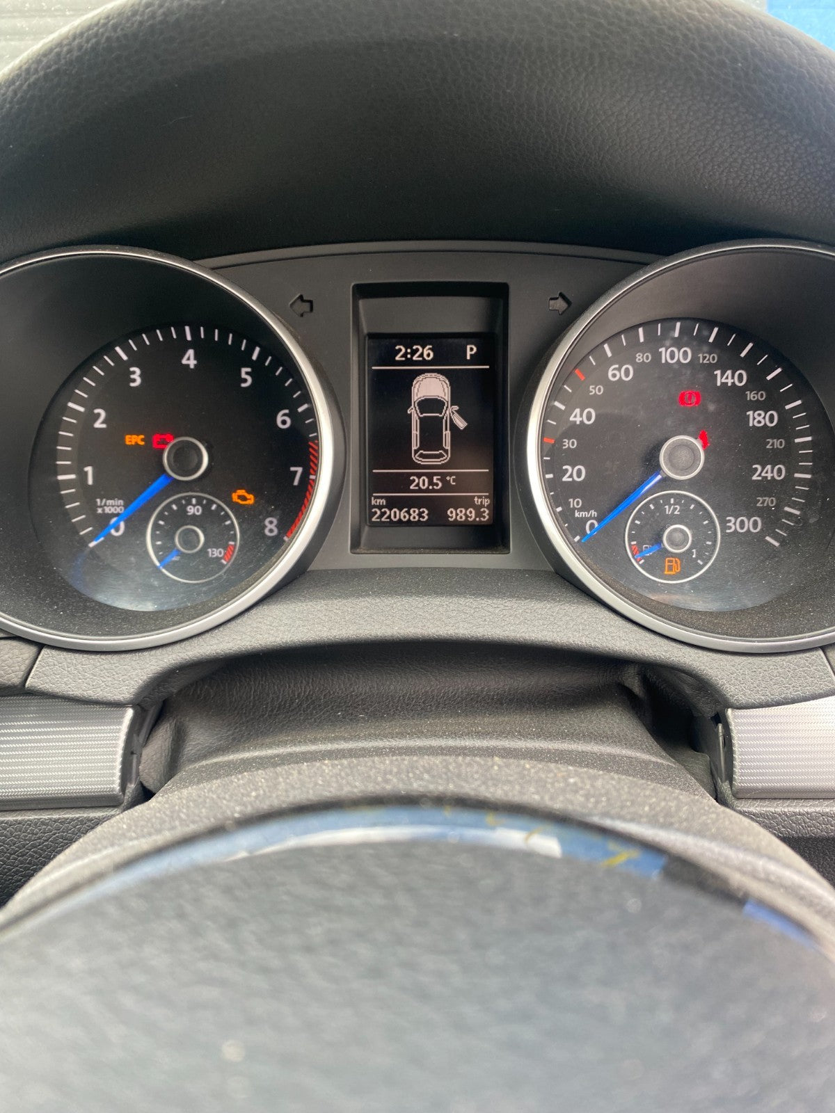 NOW WRECKING Volkswagen Golf R MK6 2011 In White 220683KM