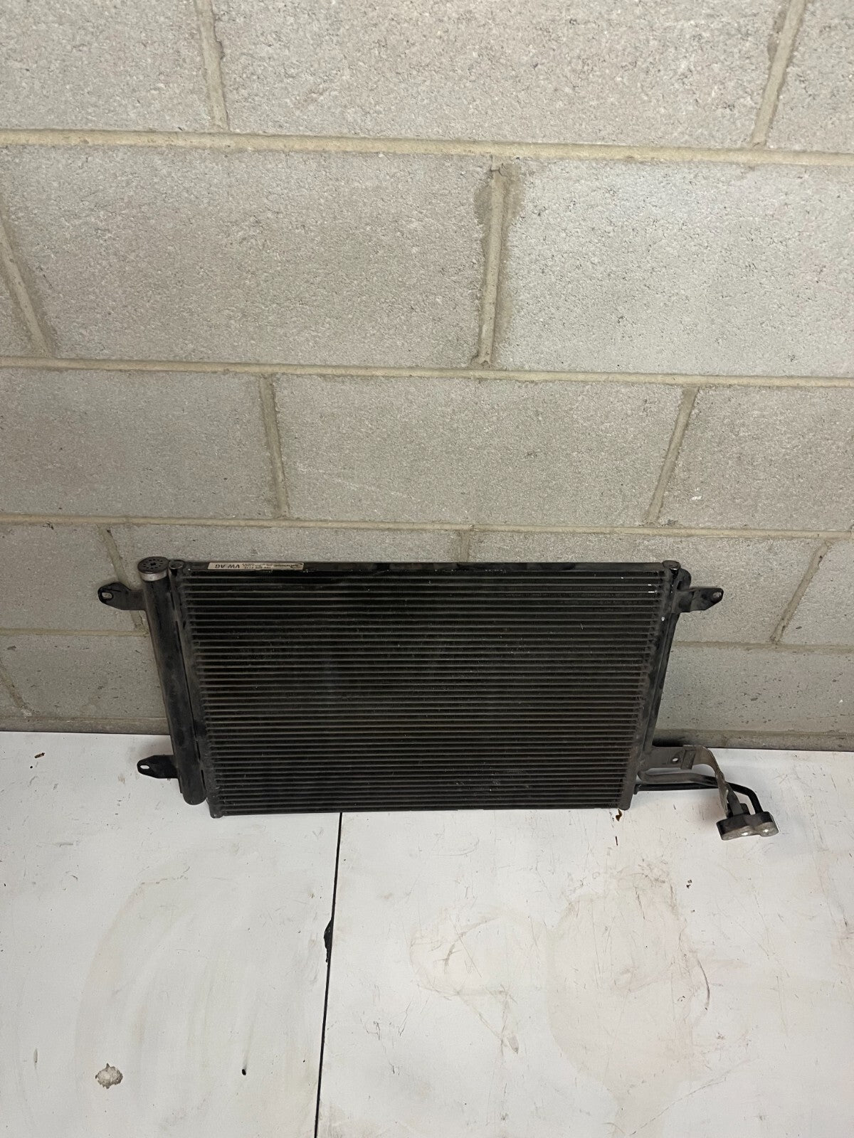 VWAG AC Condenser 1K0820411S