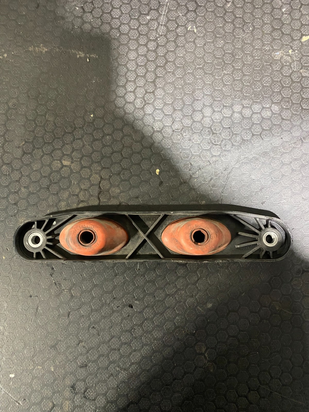 Volkswagen Golf Hardened Plastic Exhaust K-Frame Mount 1K0253144BD