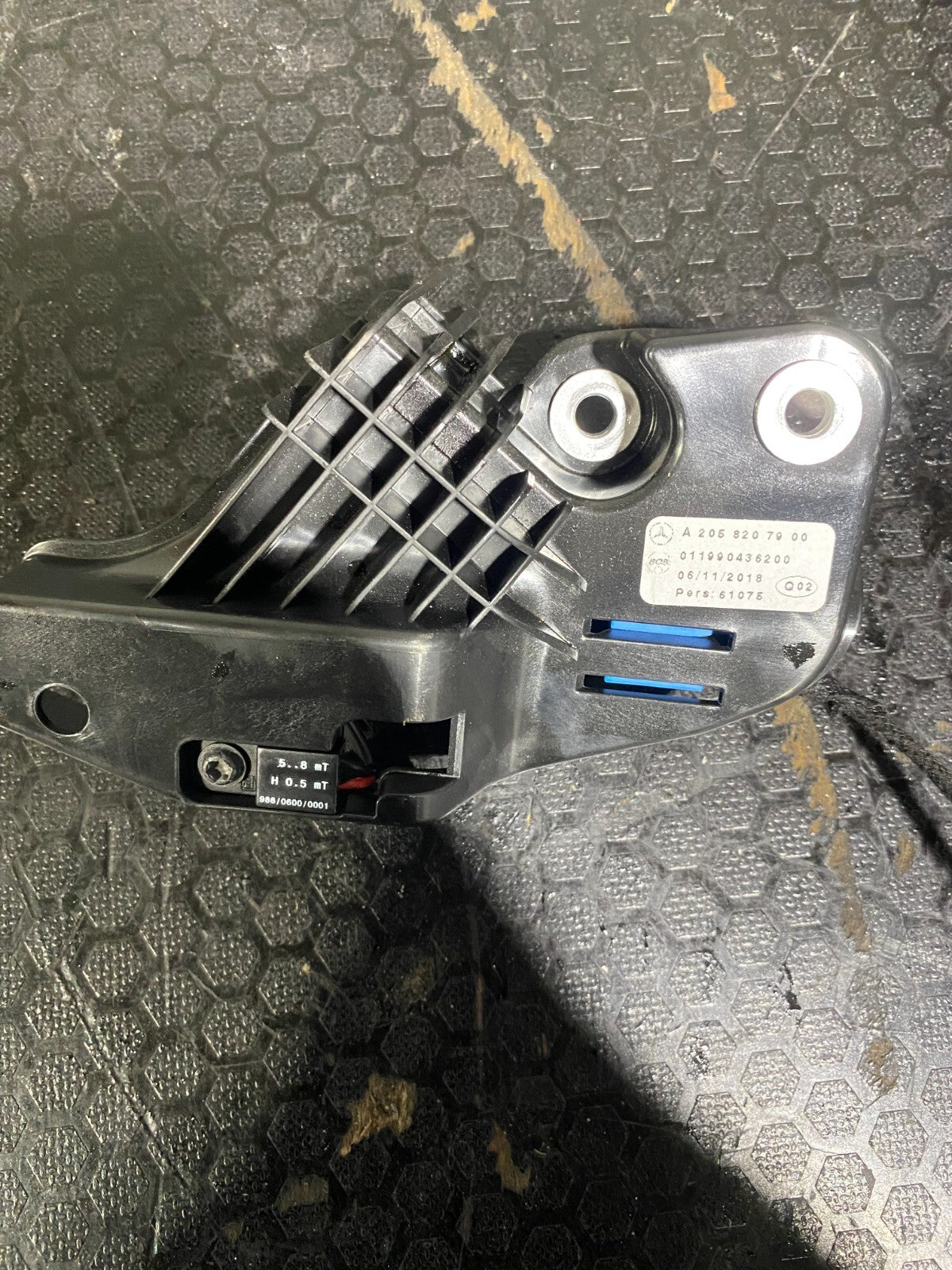 Mercedes-Benz C63s 2019-2021 A2058207900 Rear Left Sensor