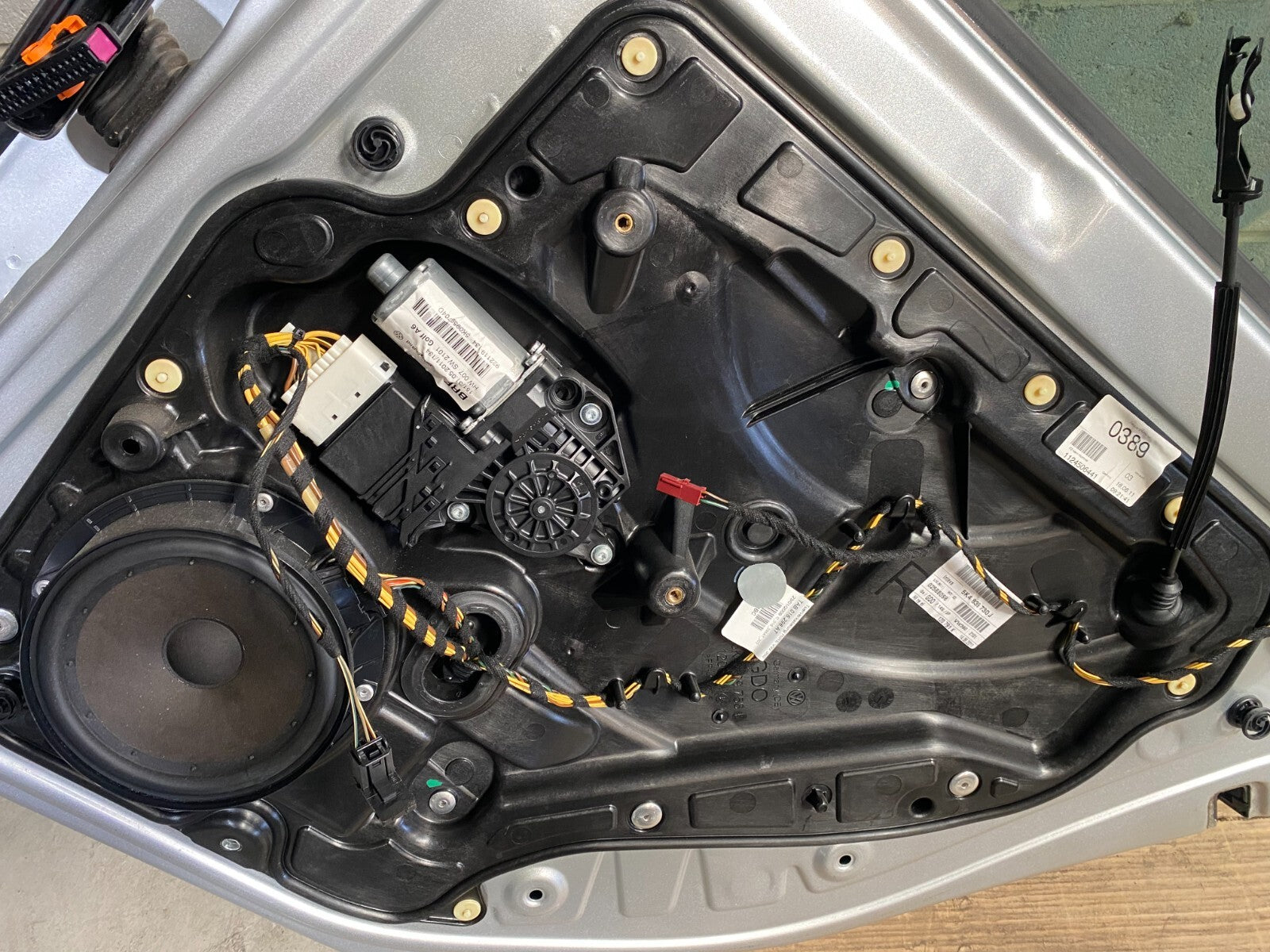 Volkswagen Golf MK6 Rear Right Door In Silver *Freight Available*