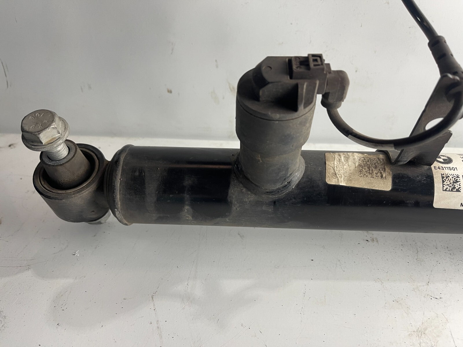 Genuine BMW 3 Series G21 2018-2022 Rear Shock Absorber E4311501