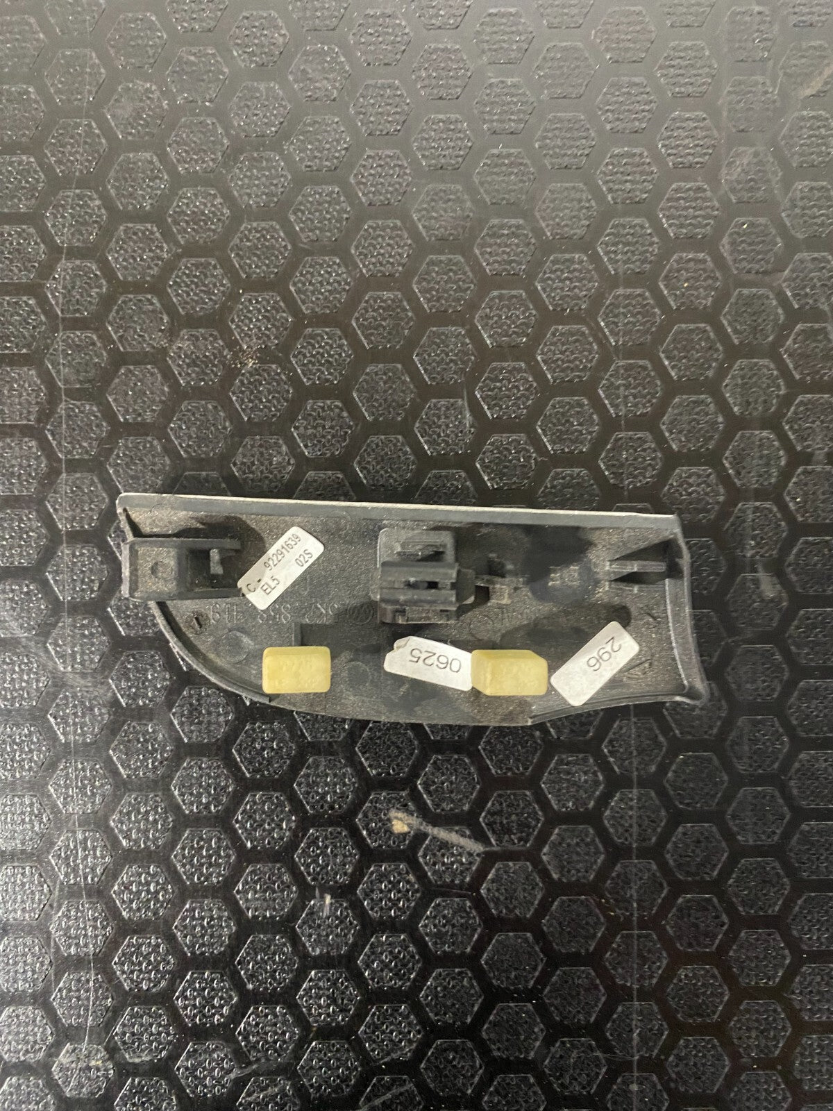 Volkswagen Golf Mk6 2009-2013 Right Side Dash Trim 5K2858419