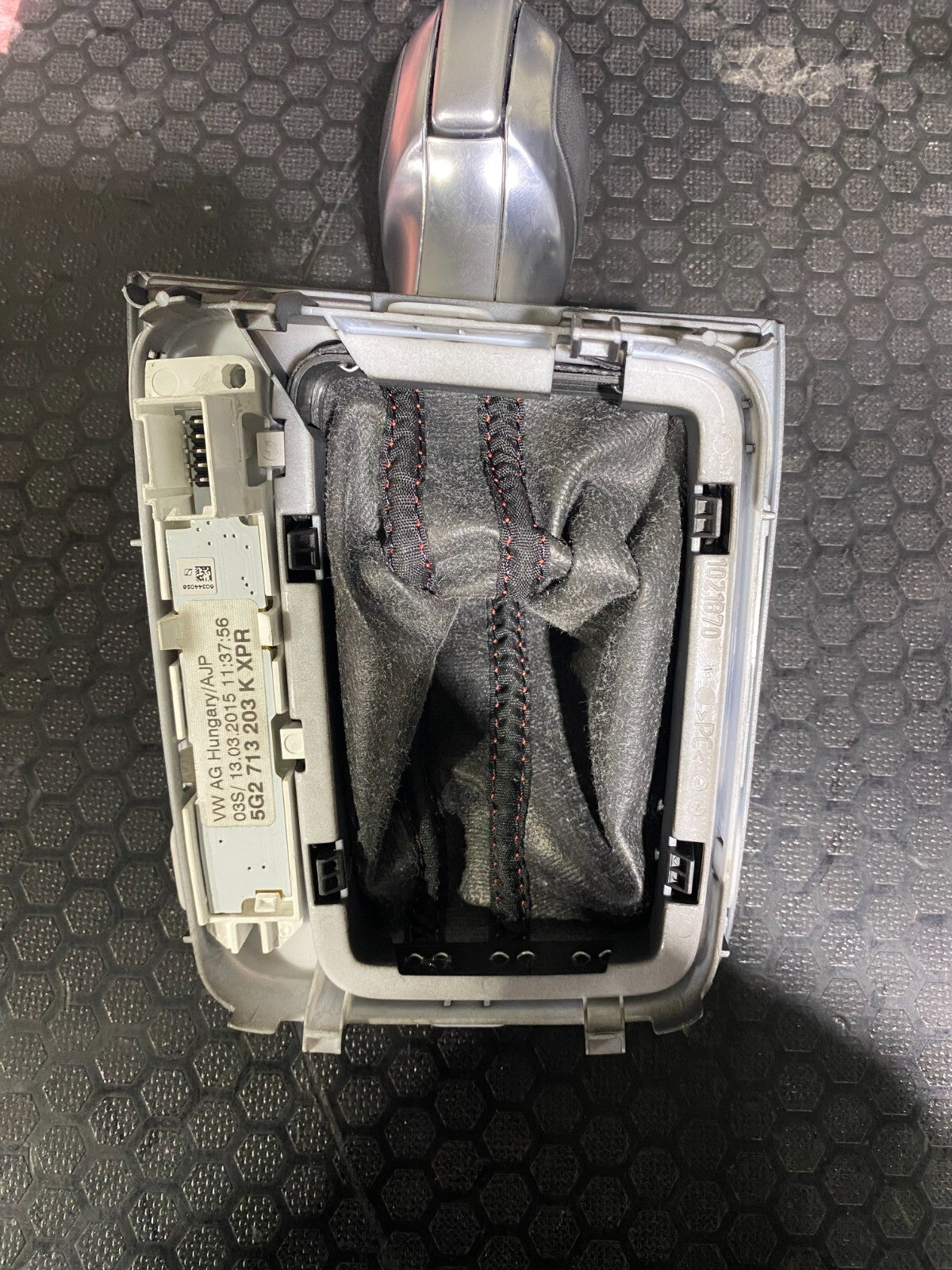 Volkswagen Golf MK7-7.5 GTI Shift Knob 5G2713203K