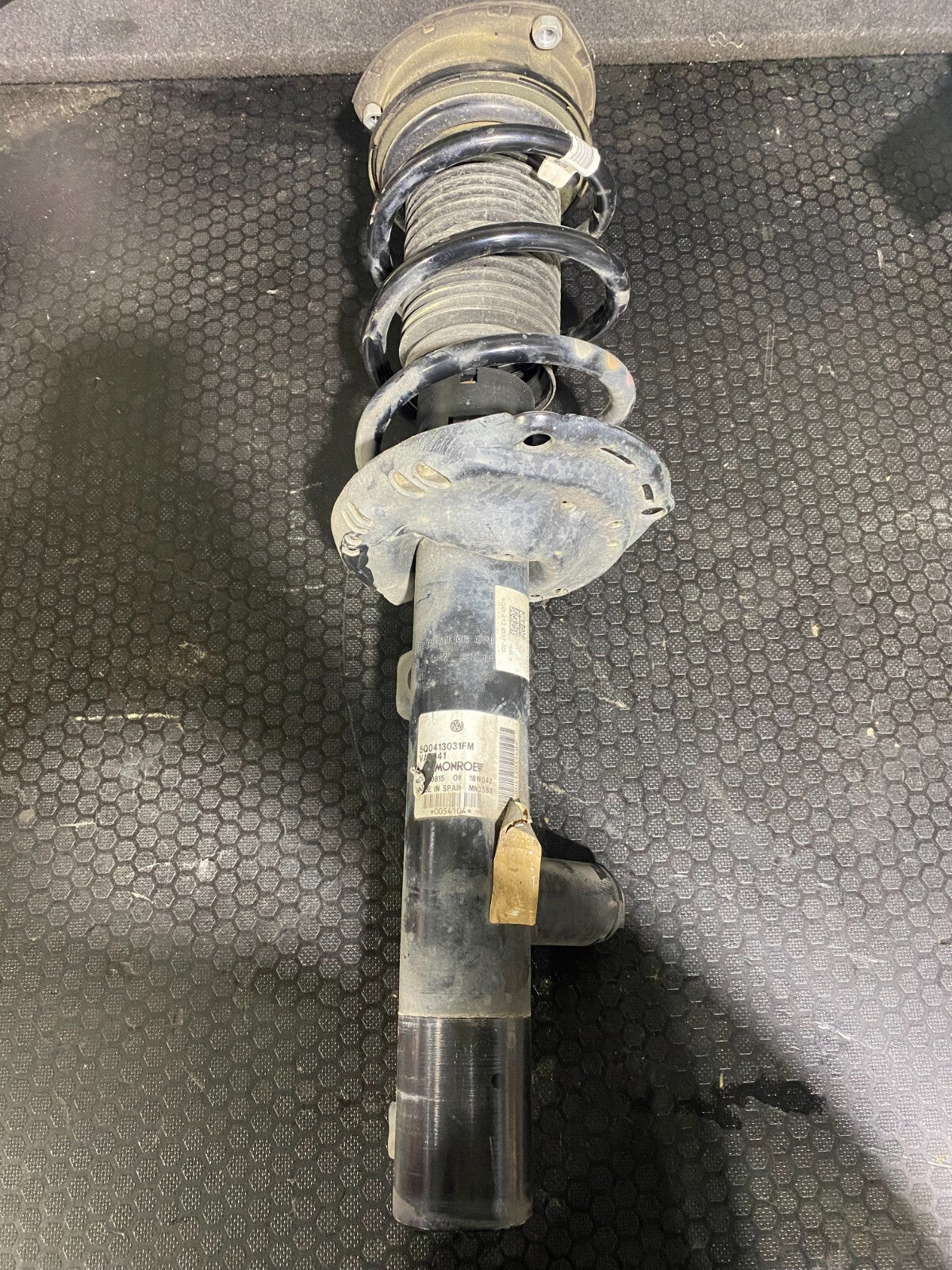 Volkswagen MK7-7.5 Front Adaptive Suspension 5Q0413031FM