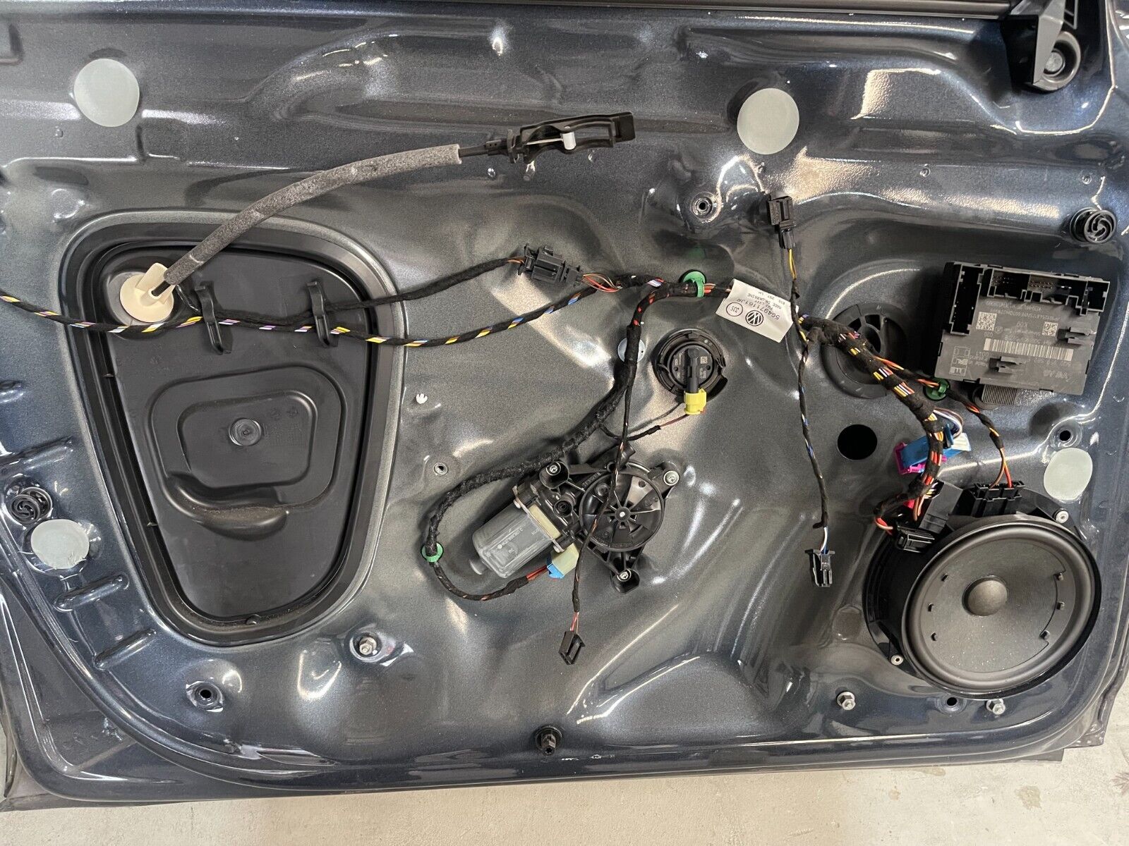 Volkswagen Golf MK7 Front Left Door In Blue *Freight Available*