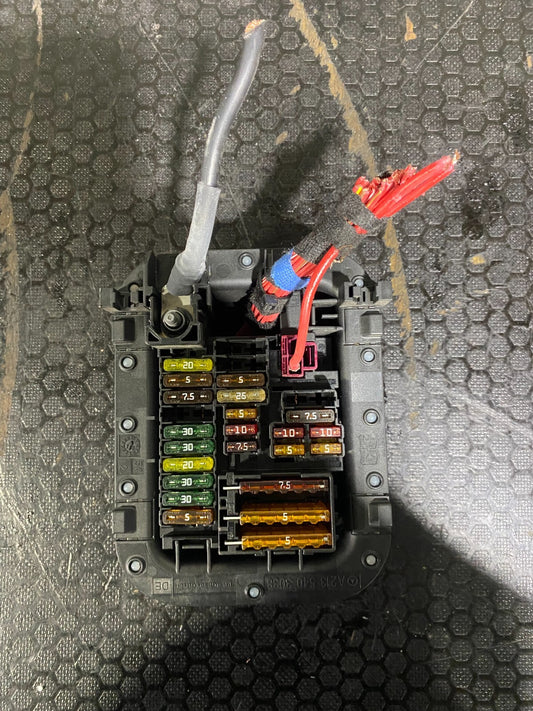 Mercedes-Benz C63s 2019-2021 A2135403038 Passenger Fusebox Complete