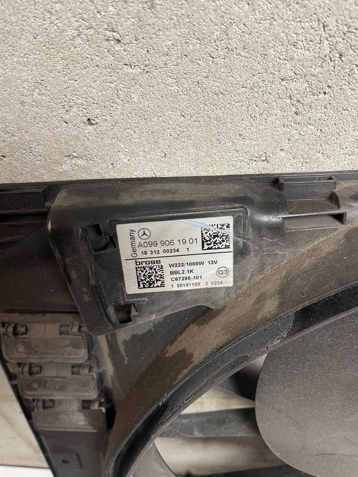 Mercedes-Benz Engine Fan A0999061901