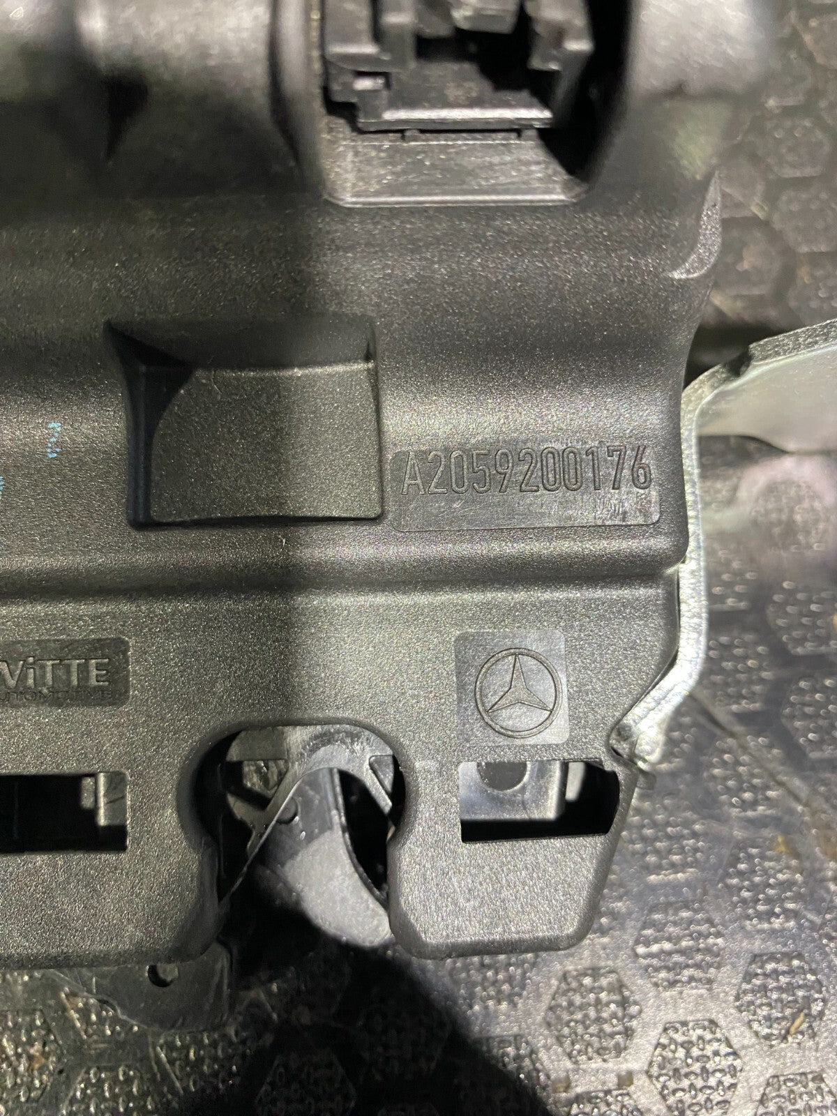 Mercedes-Benz C63s 2019-2021 Boot Lock Latch Catch Actuator A2059200176