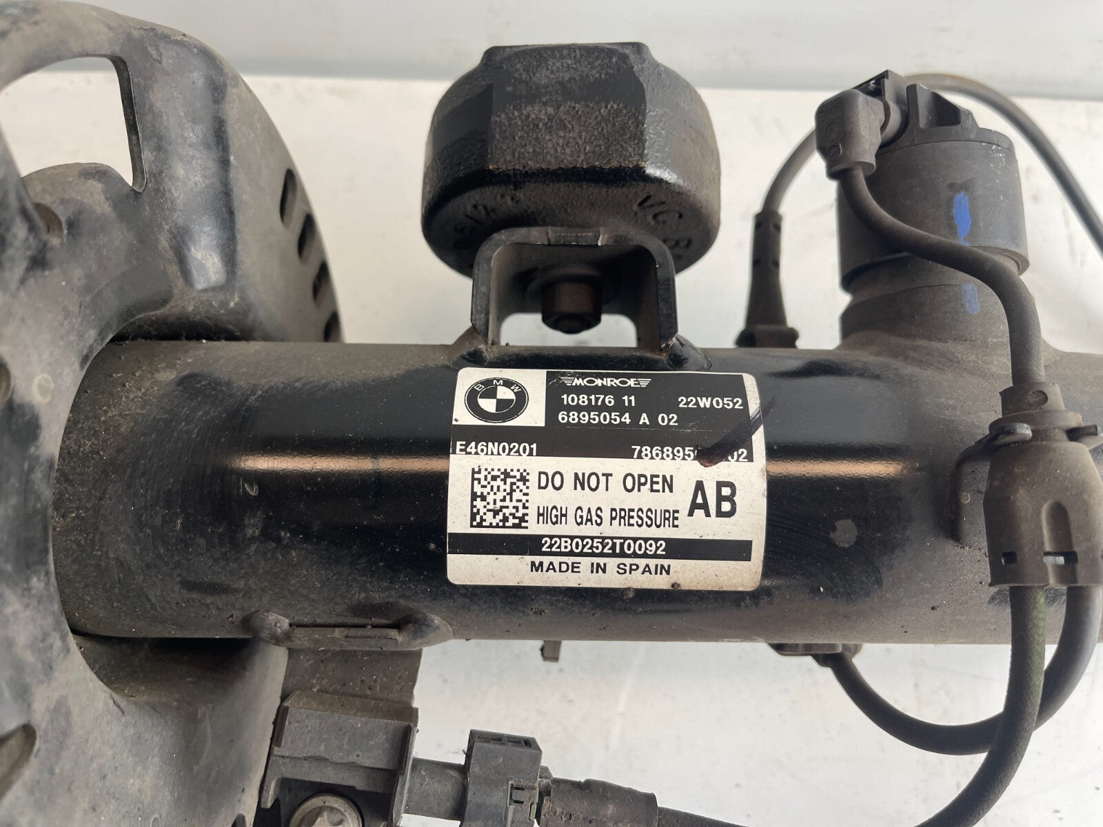 Genuine BMW 3 Series G21 2018-2022 Front Left Shock Absorber E46N0201