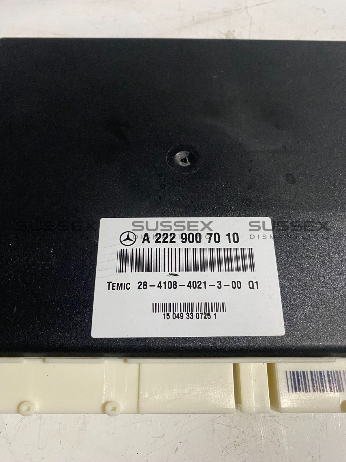 Mercedes-Benz PNEUMATIC Suspension Control Unit A2229007010