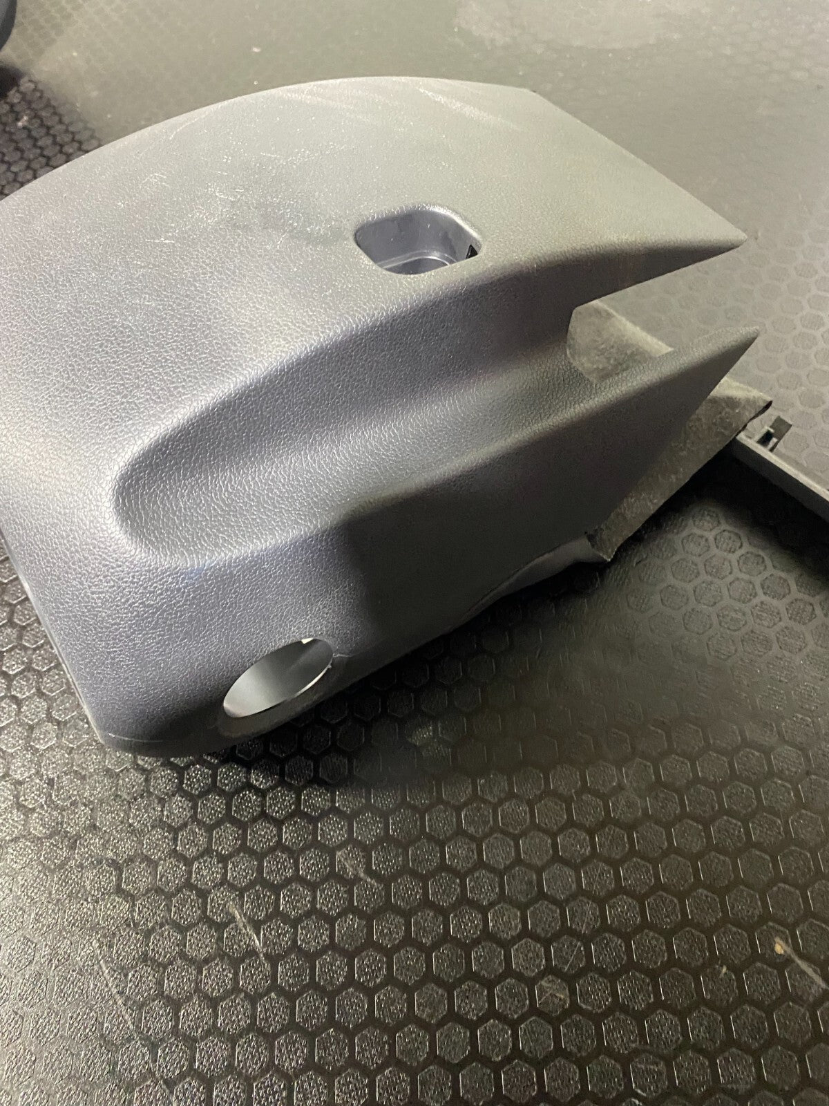 Volkswagen Golf MK7 Complete Steering Column Surround 5G0858566F 5G0858565A