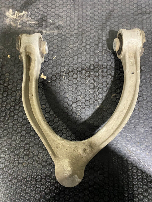 Mercedes-Benz C63s 2019-2021 Front Right Upper Control Arm A2053303303